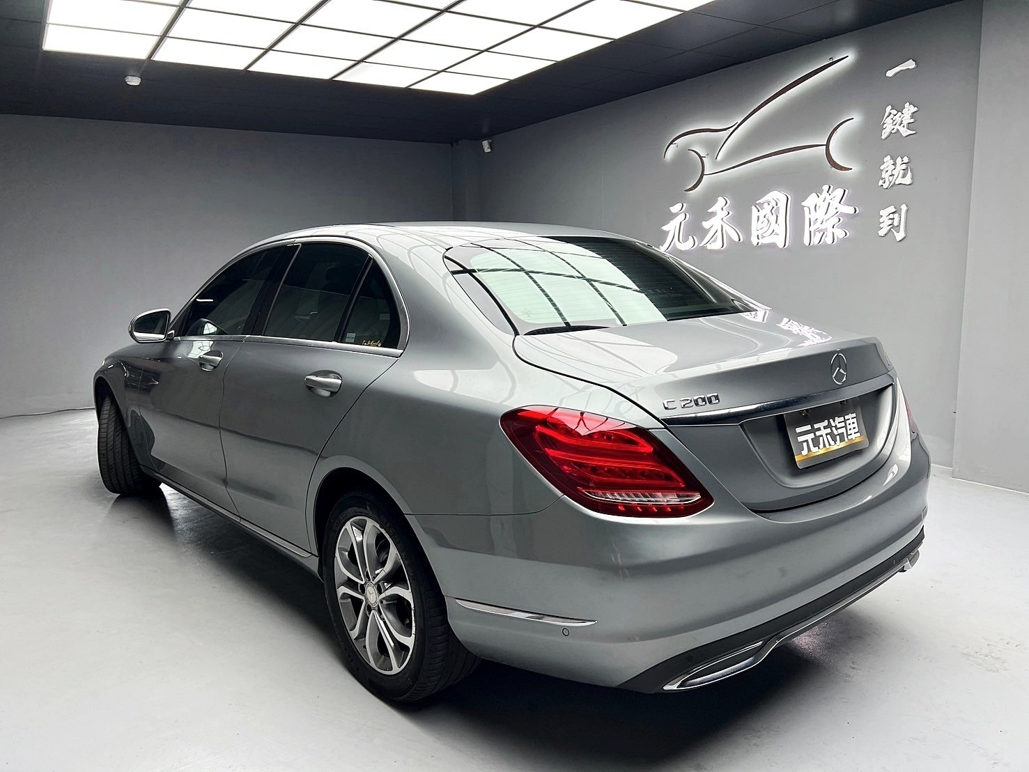 可回原廠 2014 Benz C200 Sedan Avantgarde W205型『小李經理』元禾國際車業/特價中/一鍵就到  第3張相片