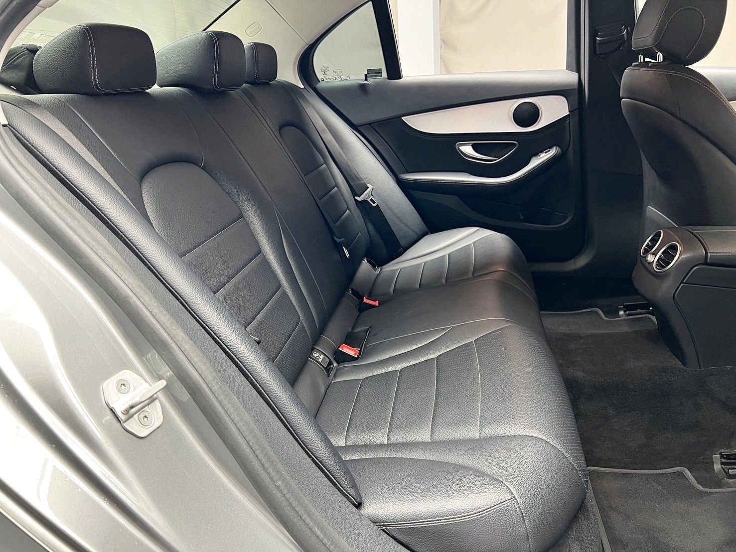 可回原廠 2014 Benz C200 Sedan Avantgarde W205型『小李經理』元禾國際車業/特價中/一鍵就到  第6張相片