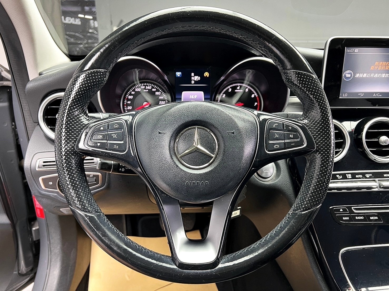 可回原廠 2014 Benz C200 Sedan Avantgarde W205型『小李經理』元禾國際車業/特價中/一鍵就到  第11張相片