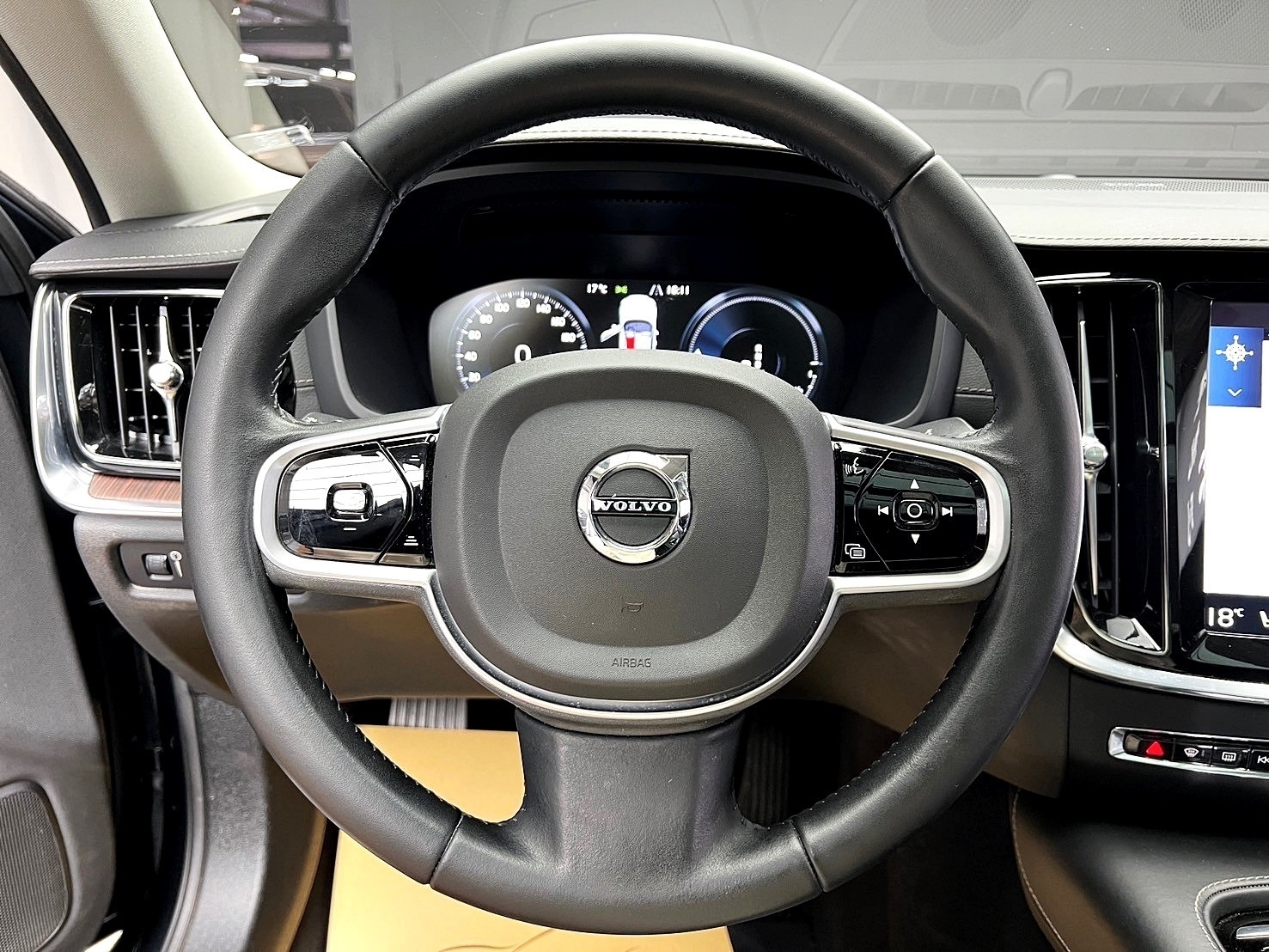 可回原廠 2020 Volvo S60 T6 Inscription PHEV『小李經理』元禾國際車業/特價中/一鍵就到  第12張相片