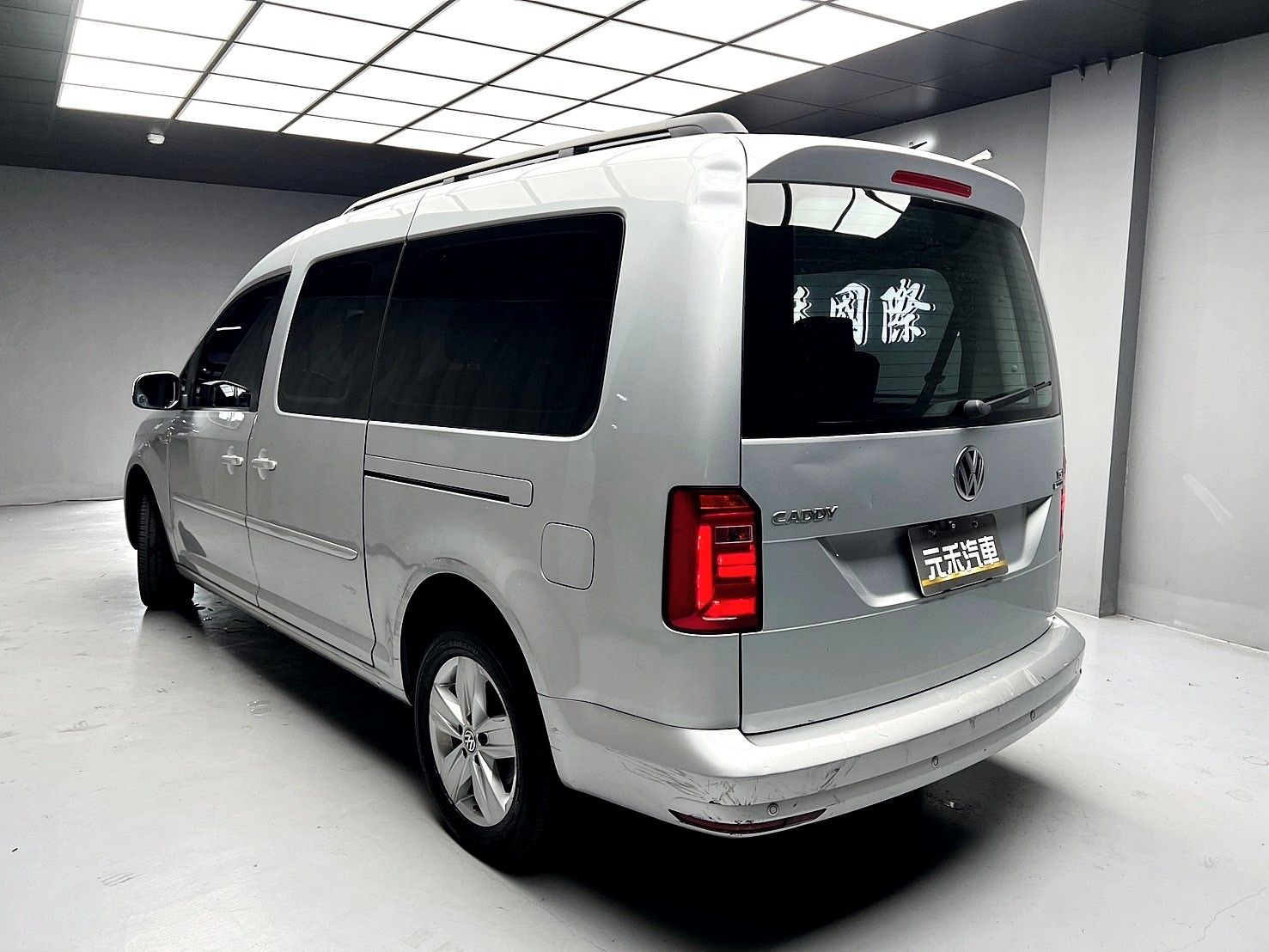 可回原廠 2016 Volkswagen Caddy Maxi TSI 七人座『小李經理』元禾國際車業/特價中/一鍵就到  第7張相片