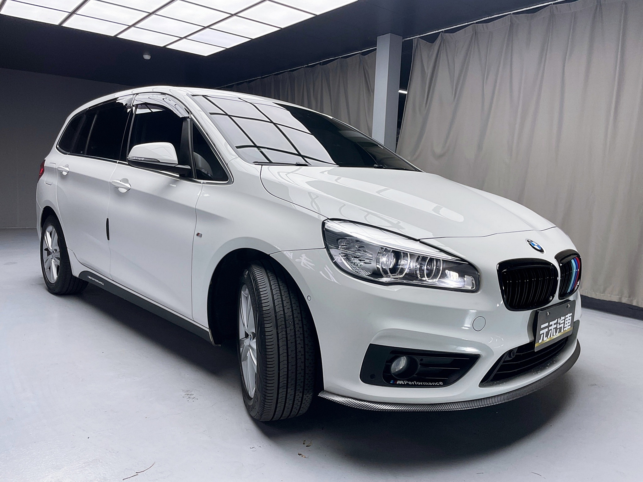 促銷中 2016/17 BMW 218d Gran Tourer F46型 七人座『小李經理』元禾國際車業/特價中/一鍵就到  第15張相片