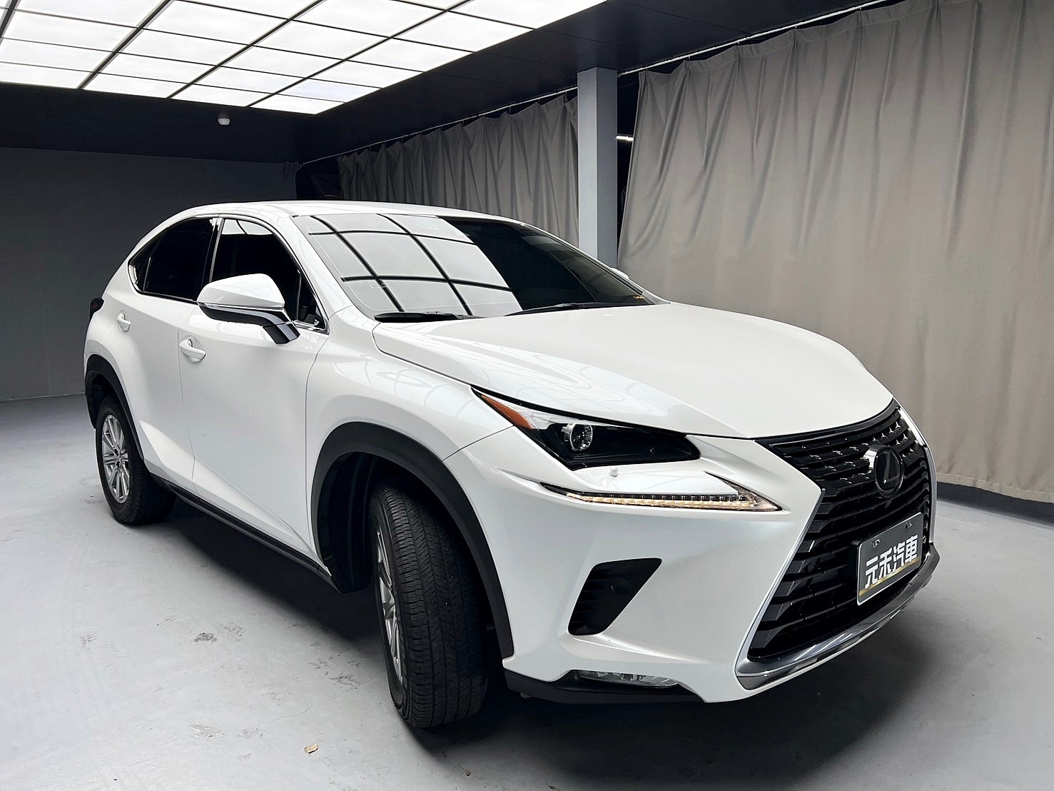 促銷中 2018 Lexus NX200 菁英版『小李經理』元禾國際車業/特價中/一鍵就到  第16張相片