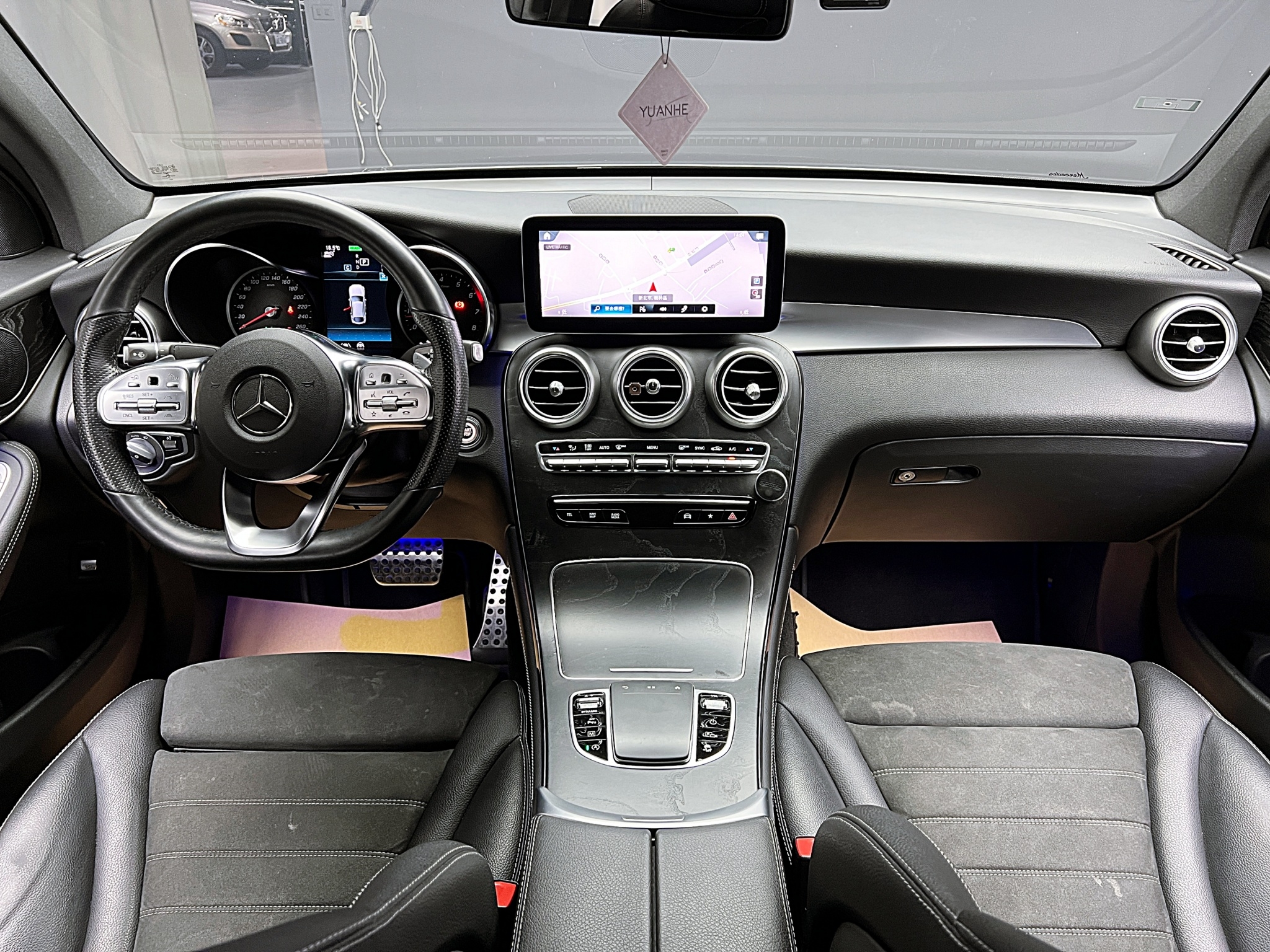 促銷中 2019/20 Benz GLC300 Coupe 4MATIC C253型『小李經理』元禾國際車業/特價中/一鍵就到  第8張相片