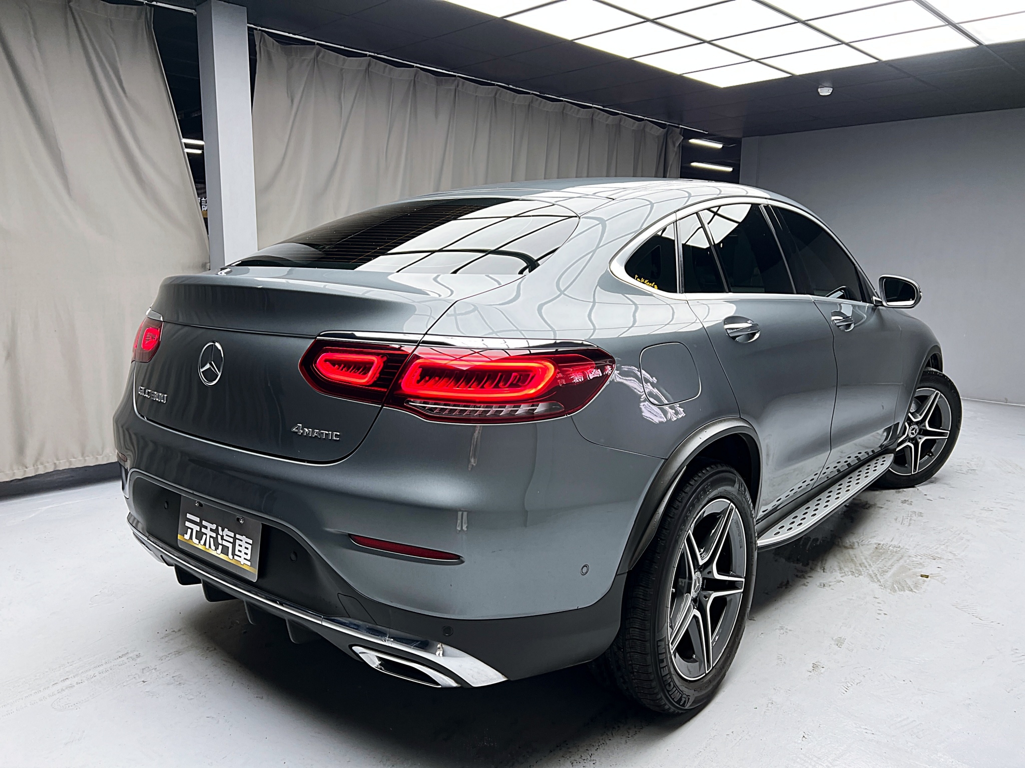 促銷中 2019/20 Benz GLC300 Coupe 4MATIC C253型『小李經理』元禾國際車業/特價中/一鍵就到  第16張相片