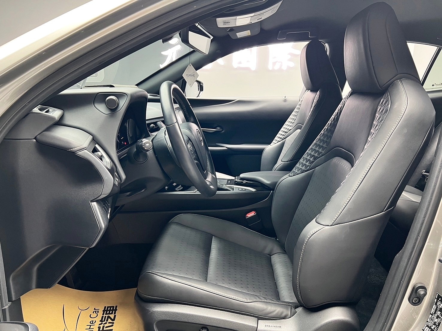 促銷中 2021 Lexus UX250h 豪華版『小李經理』元禾國際車業/特價中/一鍵就到  第10張相片