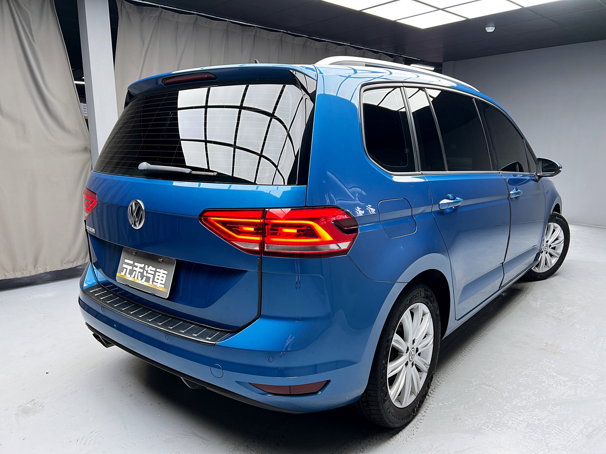 促銷中 2018/19 Volkswagen Touran 280TSI Comfortline 七人座『小李經理』元禾國際車業/特價中/一鍵就到  第15張相片