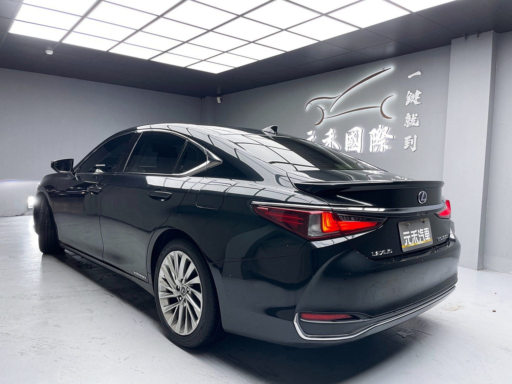 可回原廠2020 Lexus ES300h 尊榮版『小李經理』元禾國際車業/特價中/一鍵就到  第7張相片