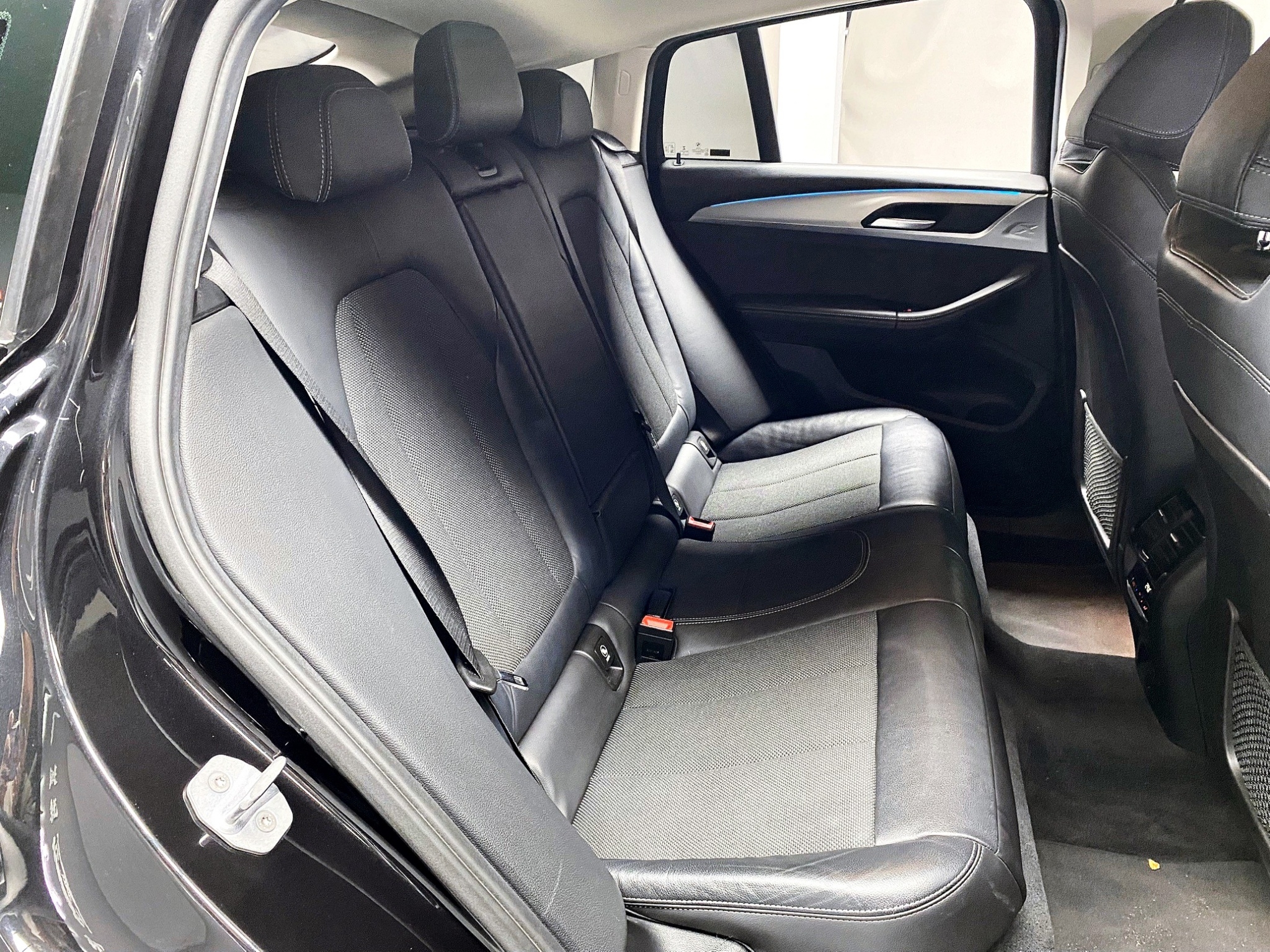 可回原廠  2018/19 BMW X4 xDrive20i 運動版 G02型『小李經理』元禾國際車業/特價中/一鍵就到  第9張相片