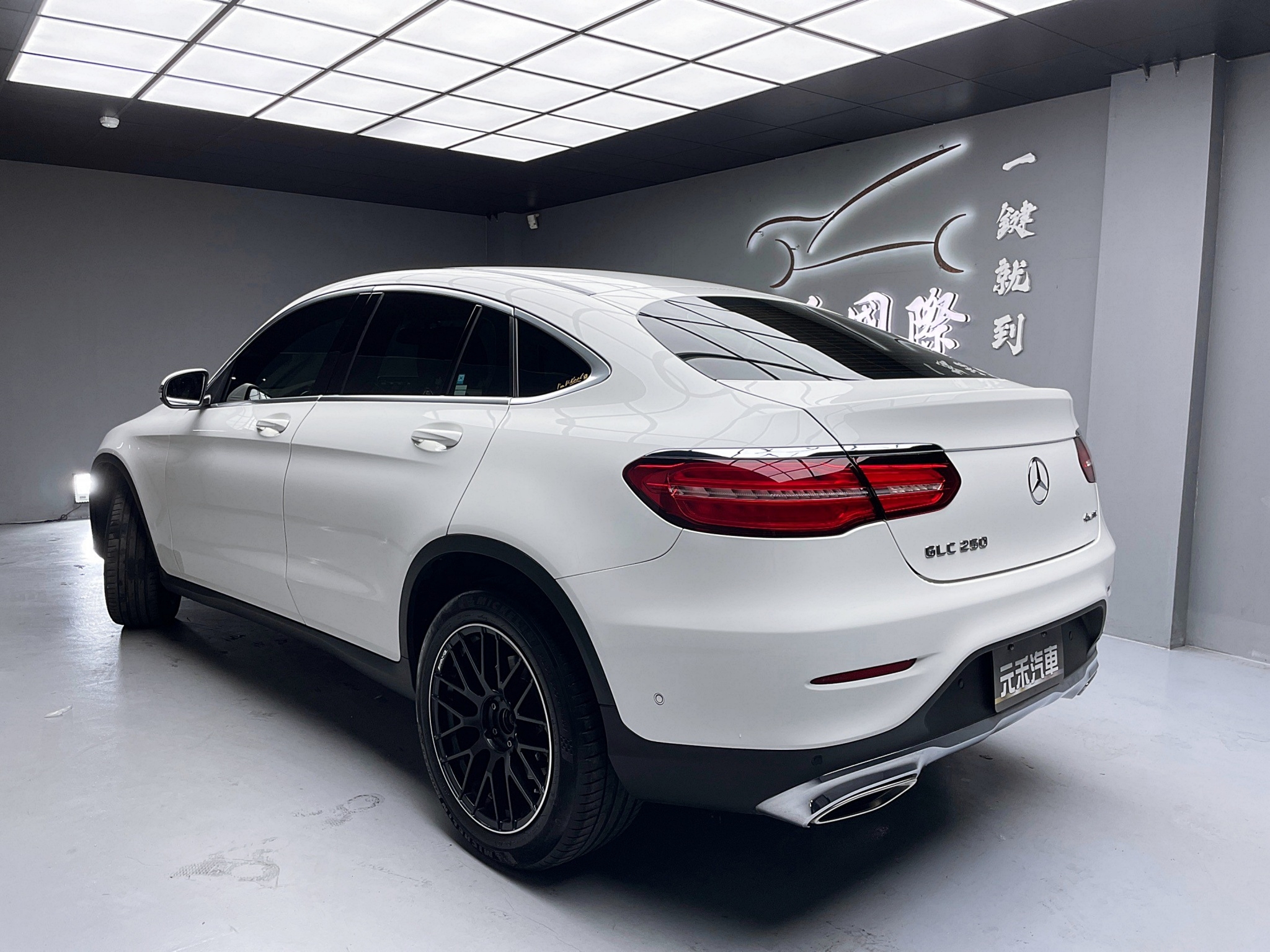 可回原廠 2016/17 Benz GLC250 Coupe 4MATIC C253型『小李經理』元禾國際車業/特價中/一鍵就到  第4張相片