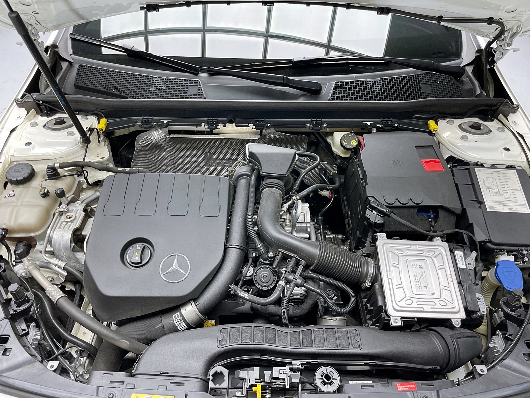 可回原廠 2018/19 Benz A200 特仕版 W177型『小李經理』元禾國際車業/特價中/一鍵就到  第3張相片