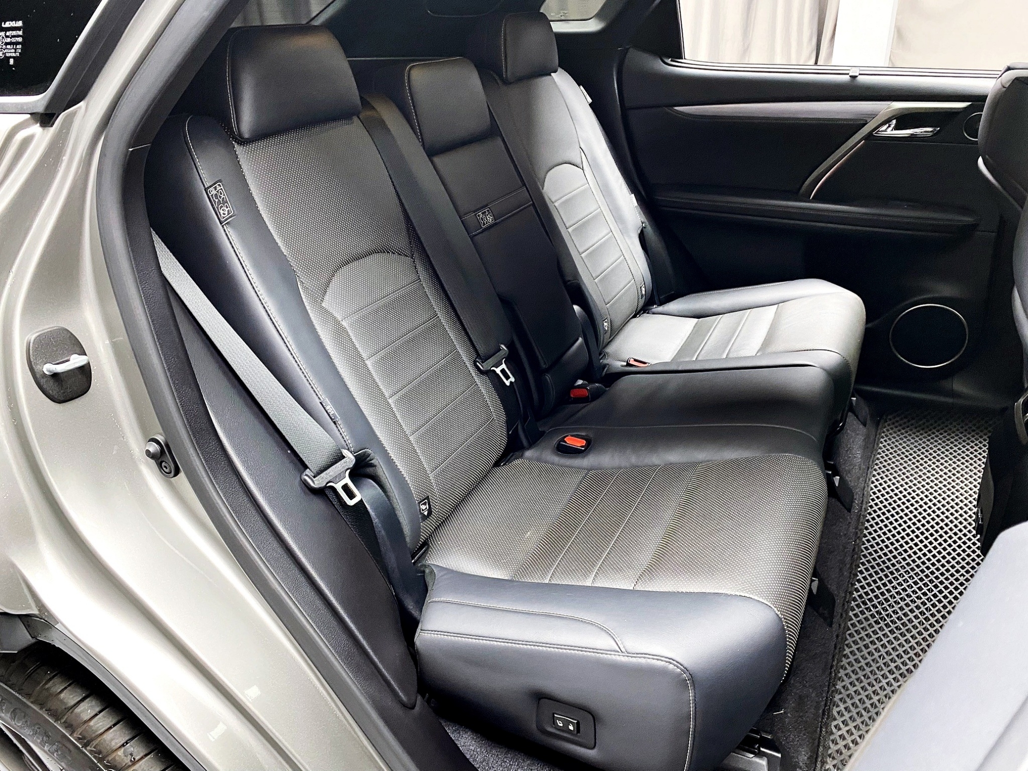 可回原廠  2020 Lexus RX300 F Sport『小李經理』元禾國際車業/特價中/一鍵就到  第5張相片