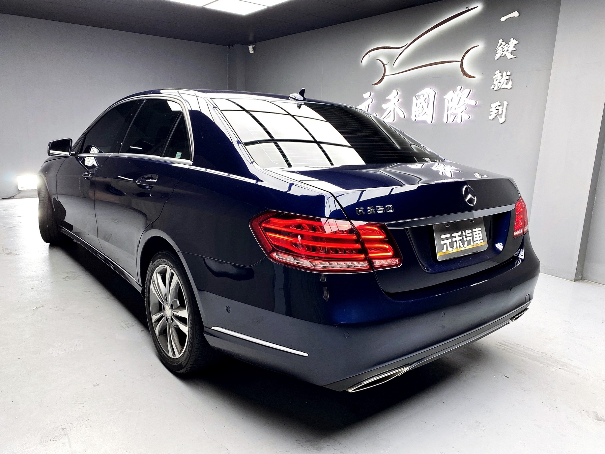 可回原廠 2013/14 Benz E250 Sedan Avantgarde W212型『小李經理』元禾國際車業/特價中/一鍵就到  第9張相片