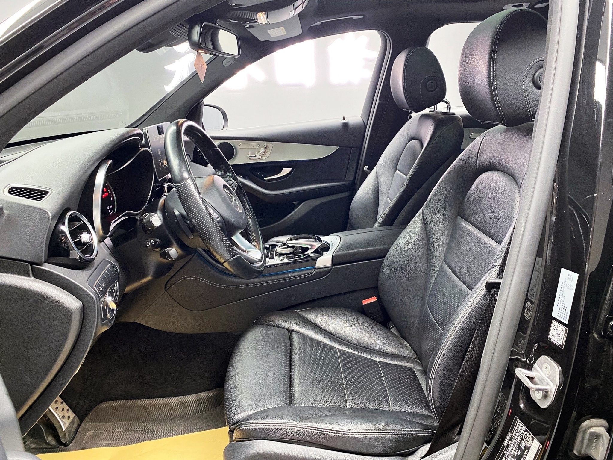 可回原廠 2017 Benz GLC300 4MATIC AMG Line X253型『小李經理』元禾國際車業/特價中/一鍵就到  第8張相片
