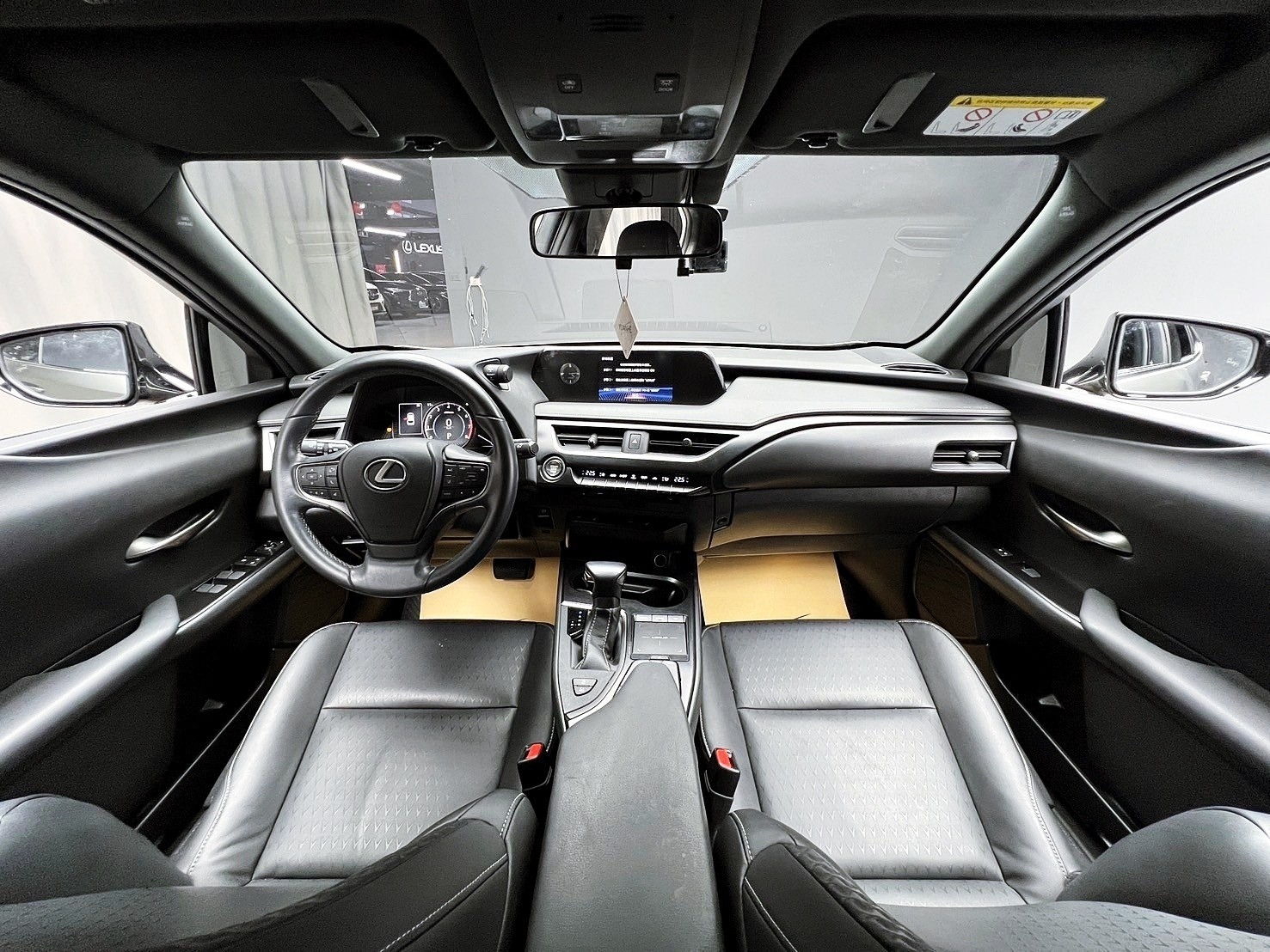 可回原廠  2020 Lexus UX200 菁英Plus版『小李經理』元禾國際車業/特價中/一鍵就到  第7張相片