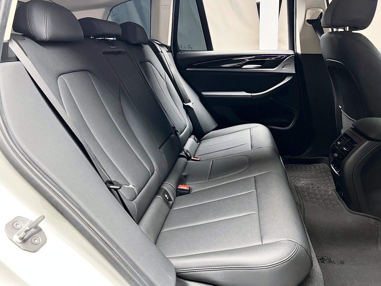 可回原廠 2018 BMW X3 xDrive20i G01型『小李經理』元禾國際車業/特價中/一鍵就到  第10張相片