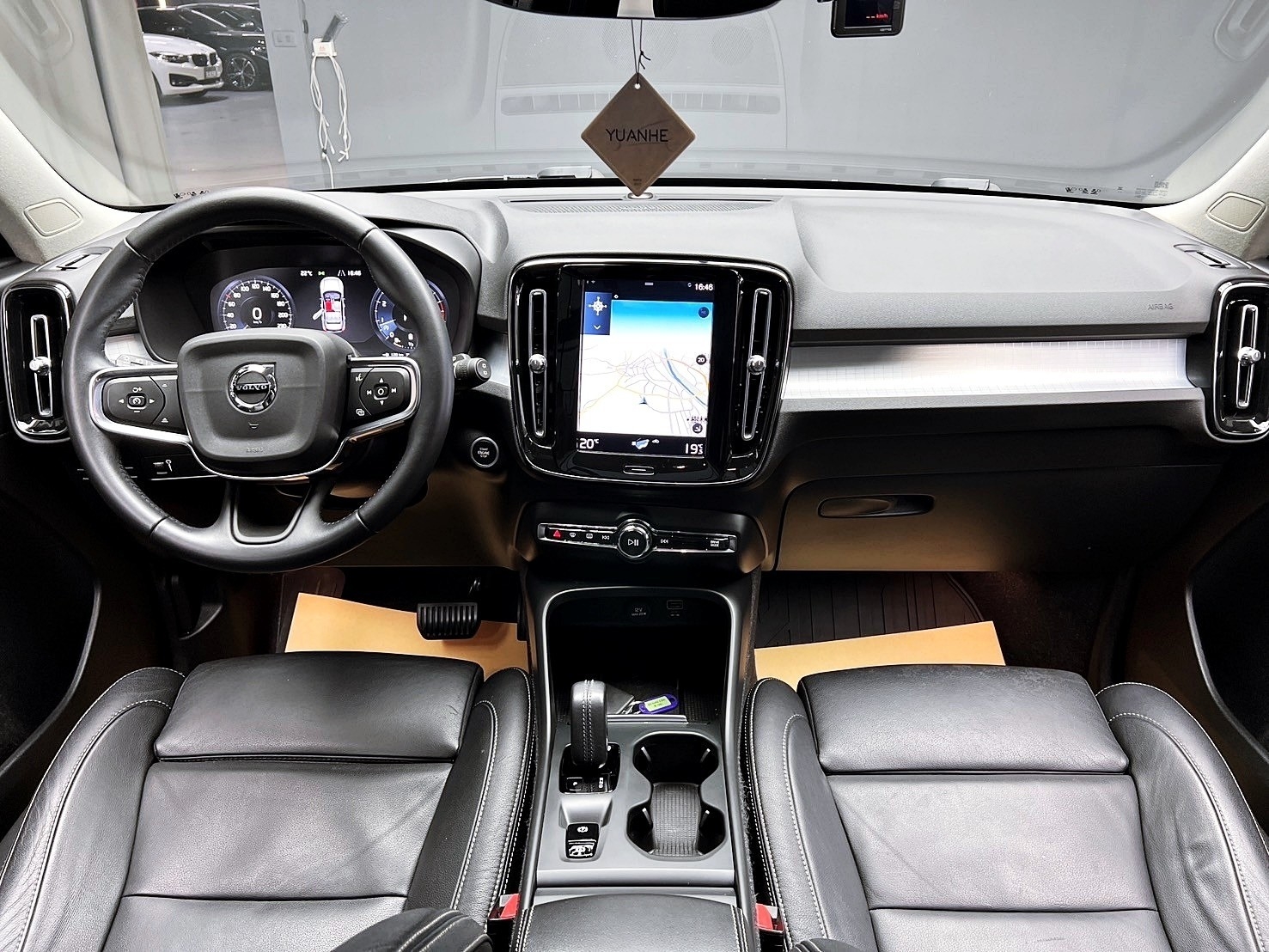 可回原廠 2020 Volvo XC40 B4 Momentum『小李經理』元禾國際車業/特價中/一鍵就到  第11張相片