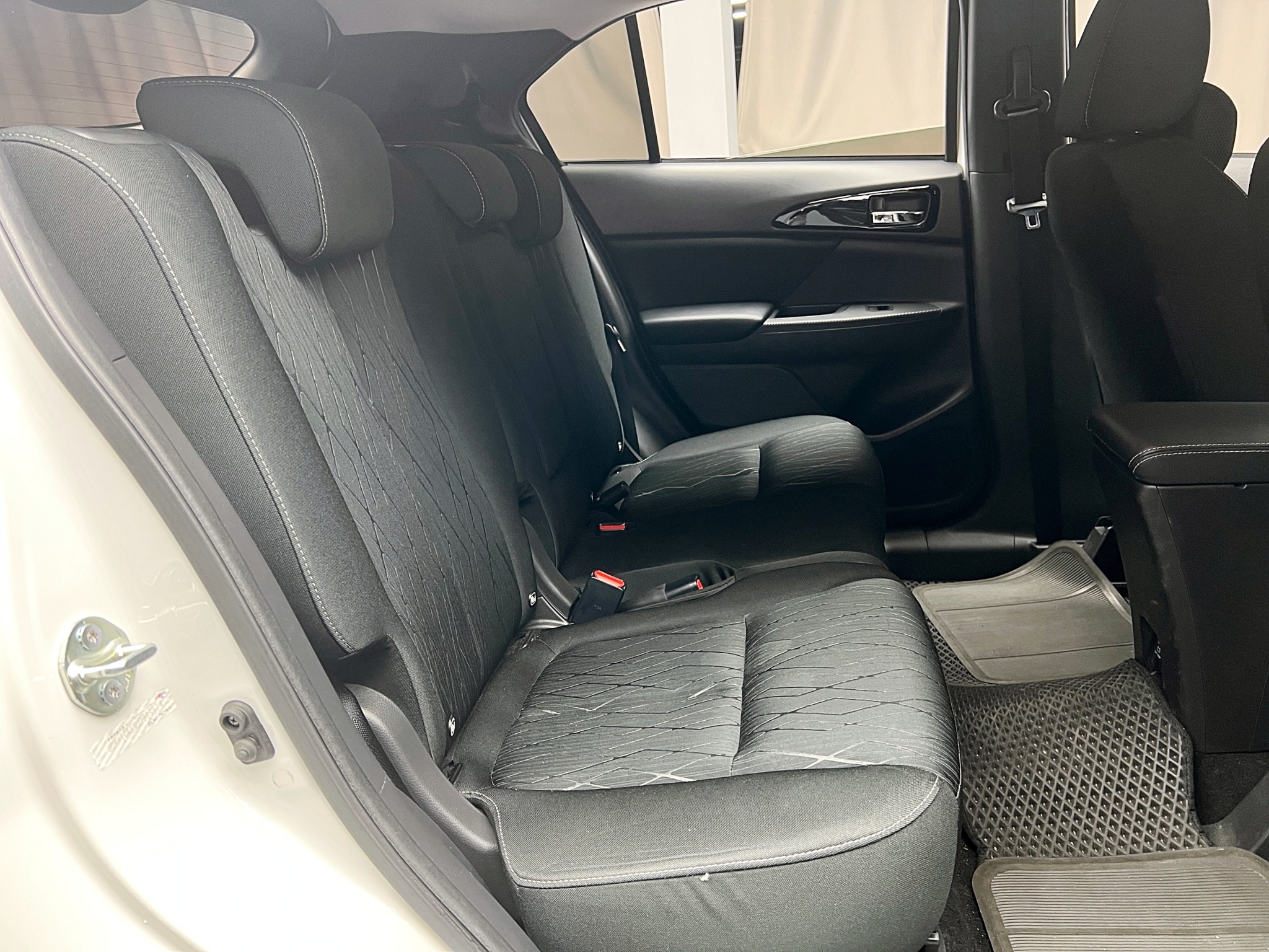 可回原廠 2018 Mitsubishi Eclipse Cross 傳奇型『小李經理』元禾國際車業/特價中/一鍵就到  第8張相片