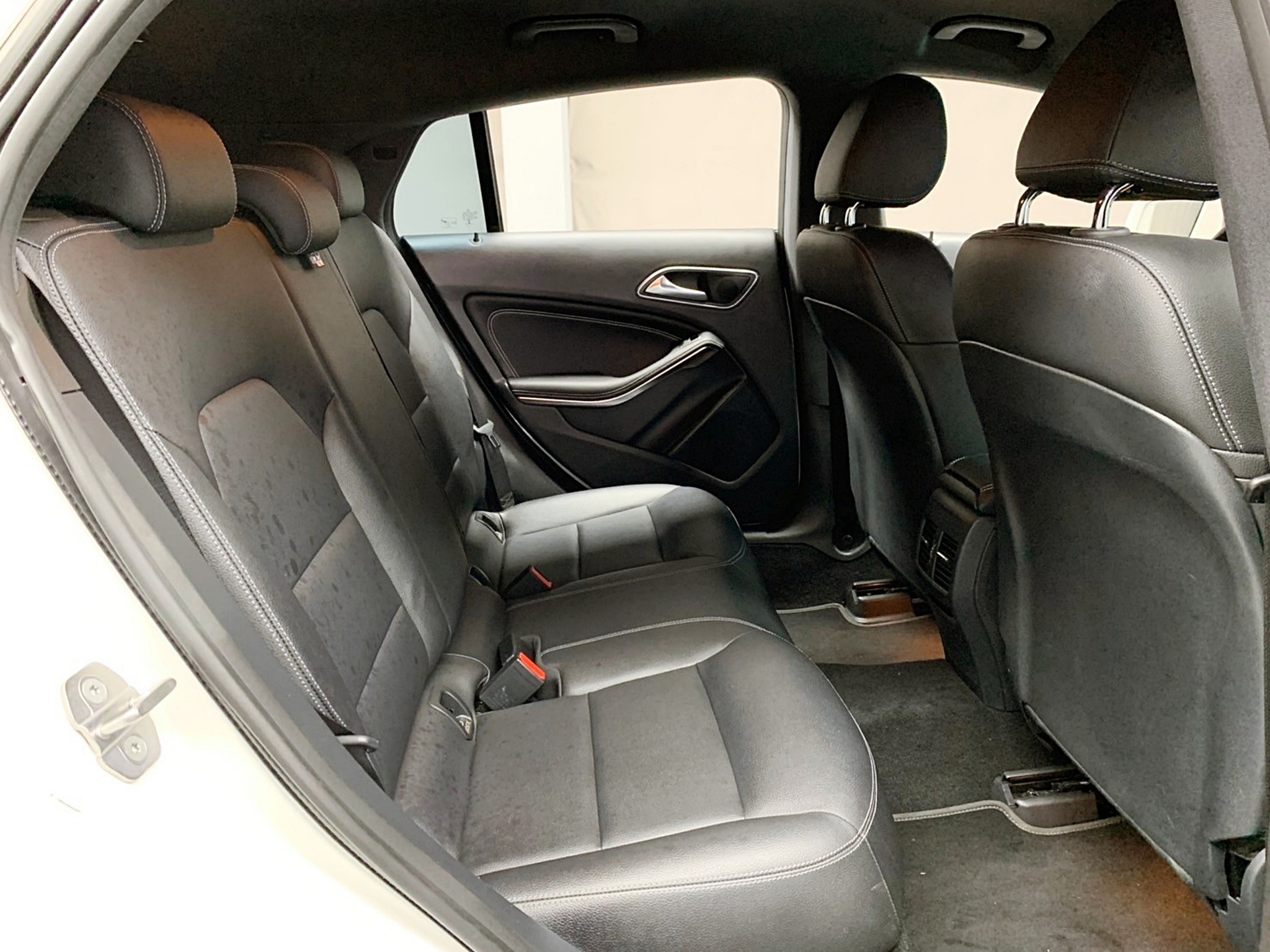 可回原廠 2018 Benz CLA200 Shooting Brake X117型『小李經理』元禾國際車業/特價中/一鍵就到  第5張相片