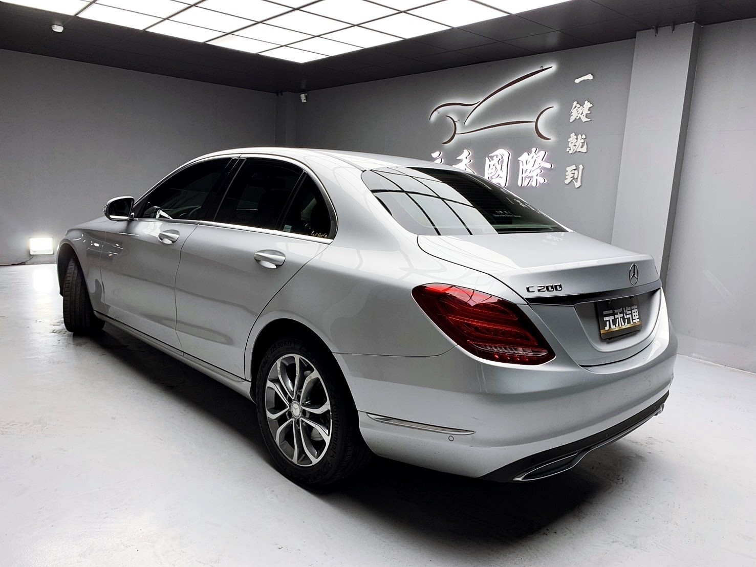 可回原廠 2014/15 Benz C200 Sedan Avantgarde W205型『小李經理』元禾國際車業/特價中/一鍵就到  第4張相片