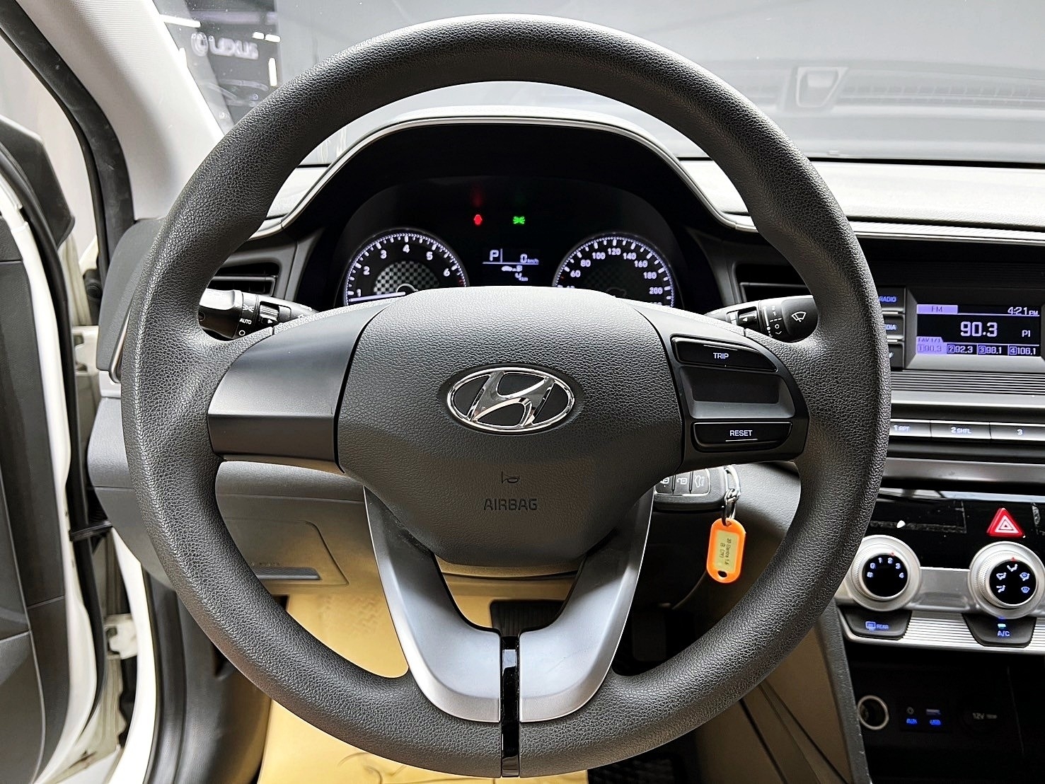 可回原廠 2020 Hyundai Elantra 經典型『小李經理』元禾國際車業/特價中/一鍵就到  第10張相片