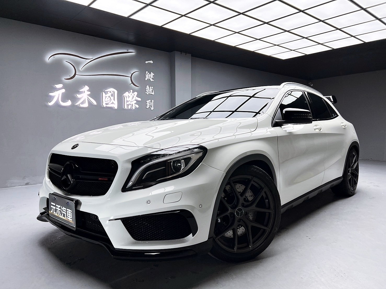 可回原廠 2014/15 Benz GLA200 X156型『小李經理』元禾國際車業/特價中/一鍵就到  第1張相片