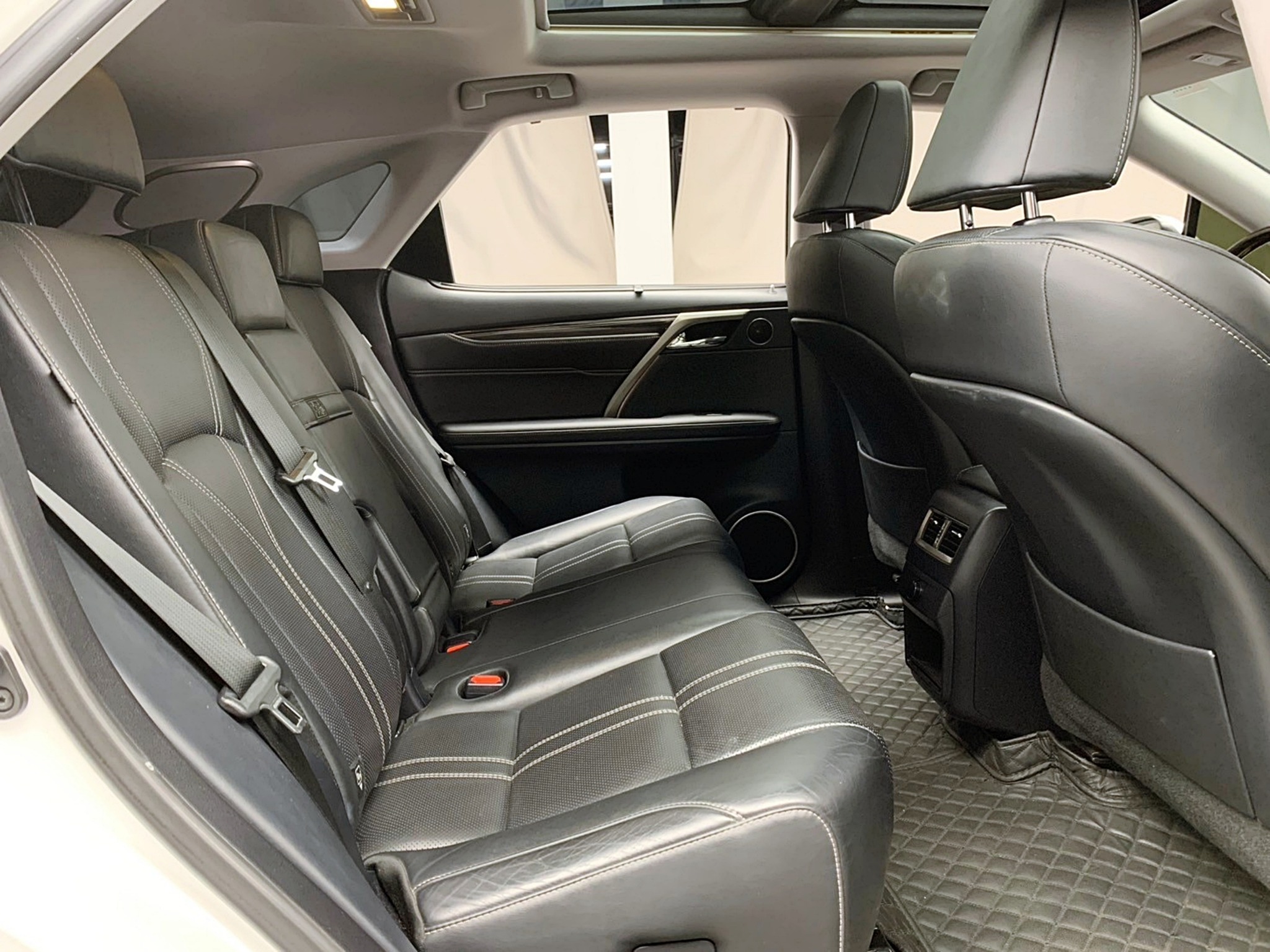 可回原廠 2017 Lexus RX350 旗艦版『小李經理』元禾國際車業/特價中/一鍵就到  第4張相片
