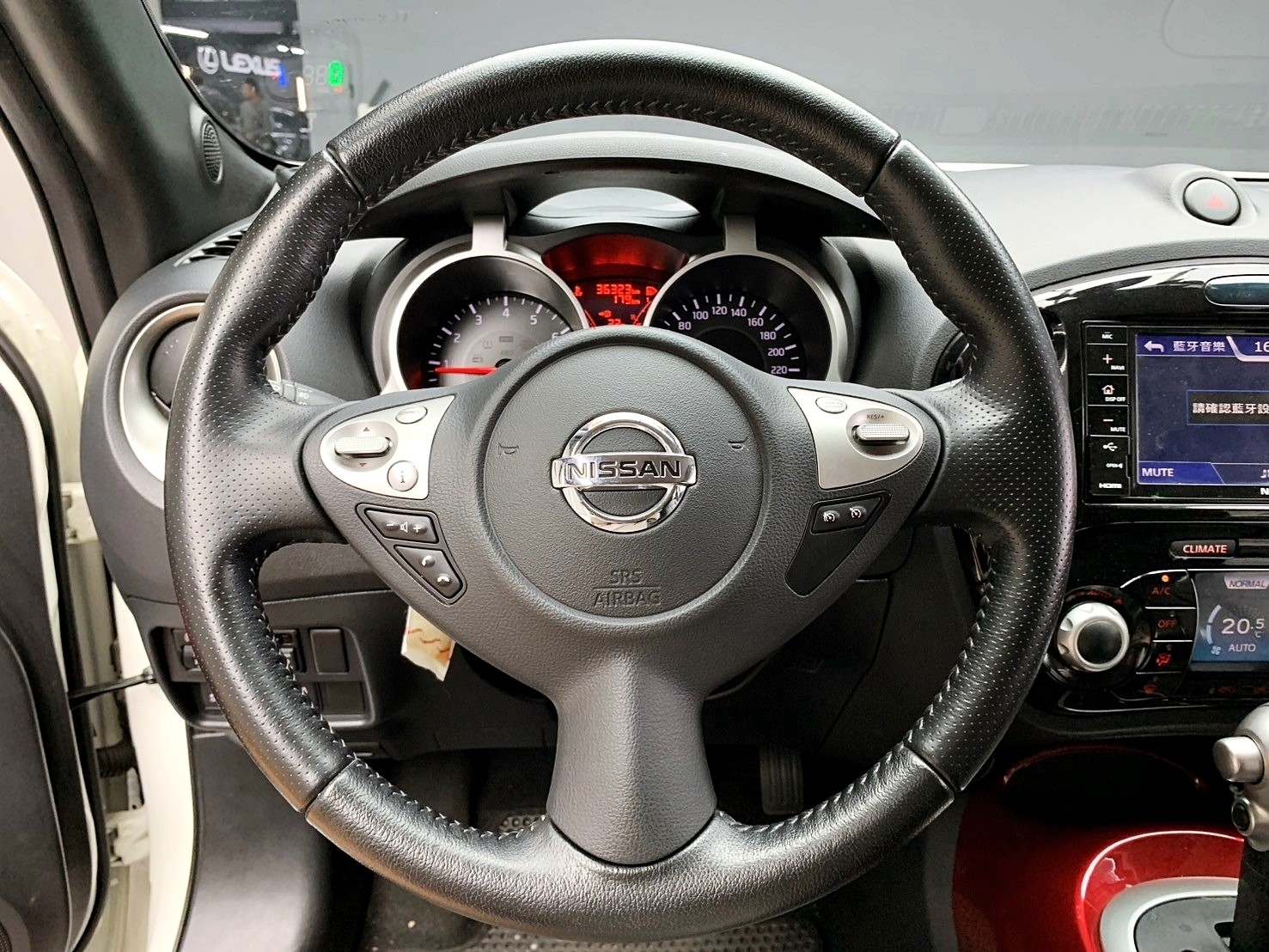 可回原廠 2017 Nissan Juke 自然進氣豪華版『小李經理』元禾國際車業/特價中/一鍵就到  第6張相片