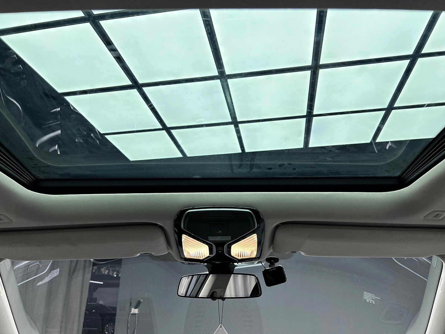 可回原廠 2016/17 BMW 740Li G12型『小李經理』元禾國際車業/特價中/一鍵就到  第9張相片