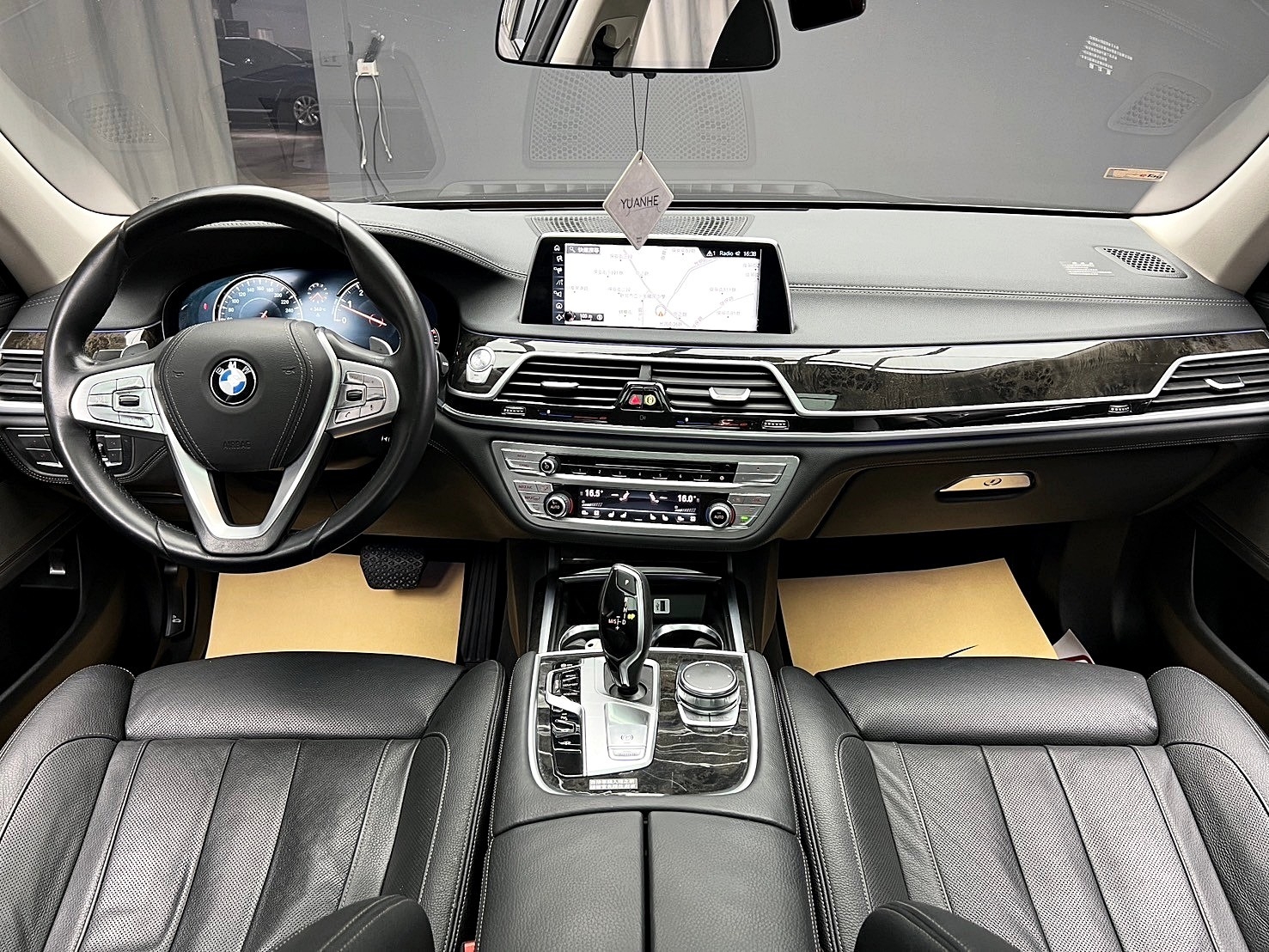 可回原廠 2016/17 BMW 740Li G12型『小李經理』元禾國際車業/特價中/一鍵就到  第10張相片