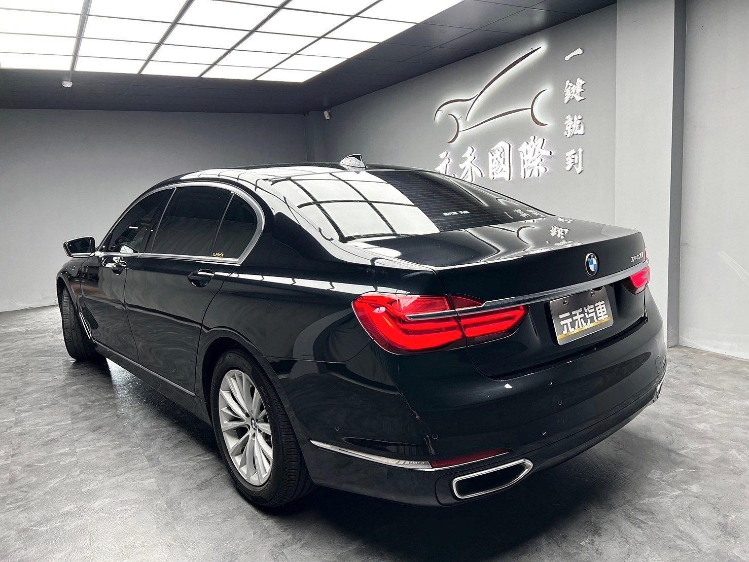 可回原廠 2016/17 BMW 740Li G12型『小李經理』元禾國際車業/特價中/一鍵就到  第15張相片