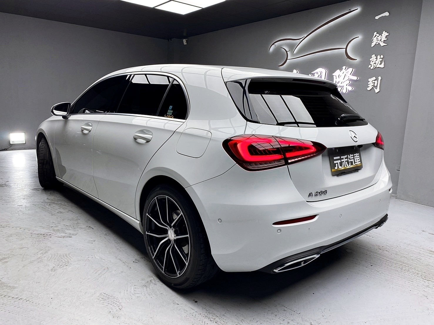 可回原廠 2018/19 Benz A200 特仕版 W177型『小李經理』元禾國際車業/特價中/一鍵就到  第6張相片
