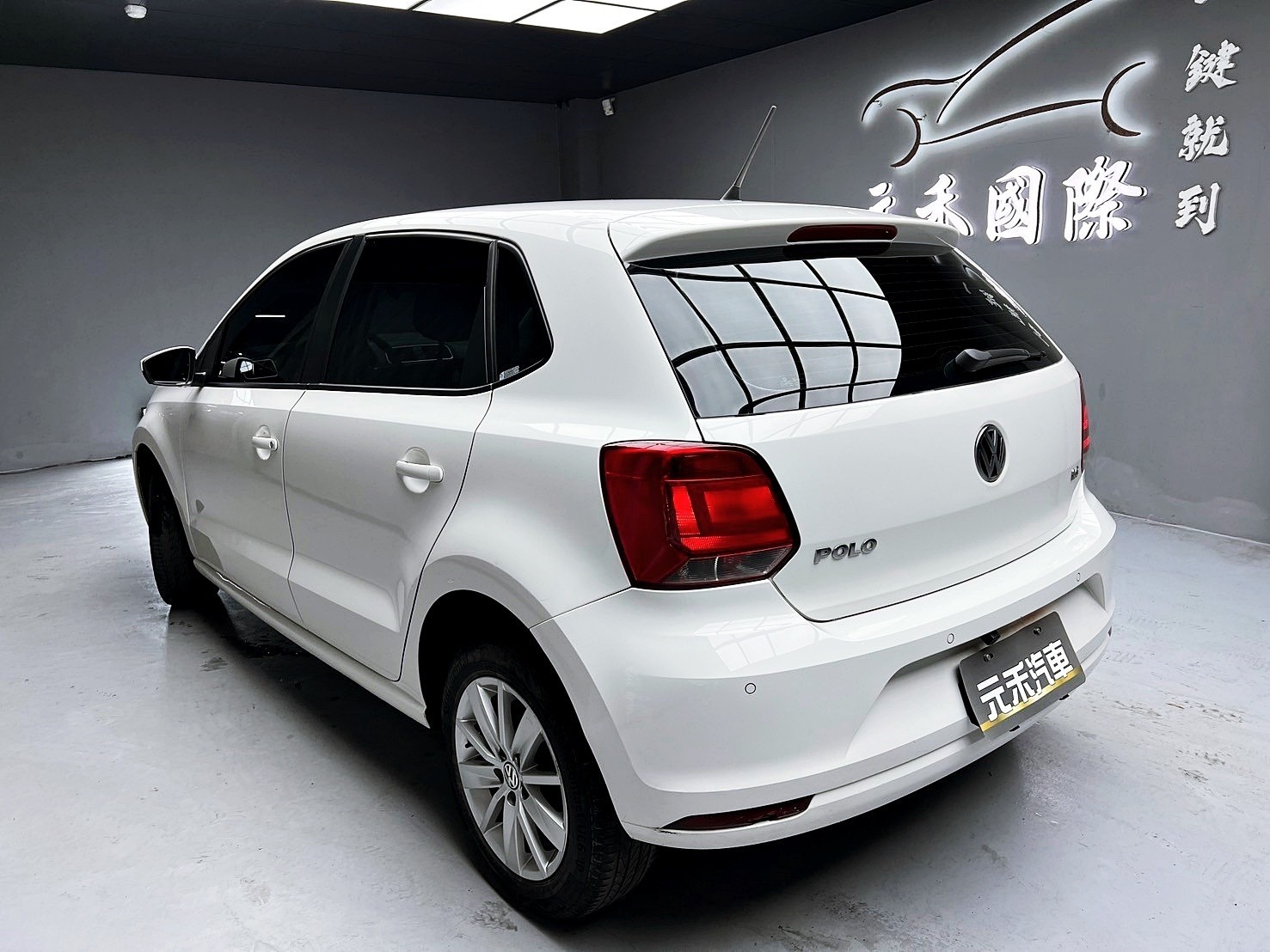 可回原廠 2016/17 Volkswagen Polo HL『小李經理』元禾國際車業/特價中/一鍵就到  第3張相片