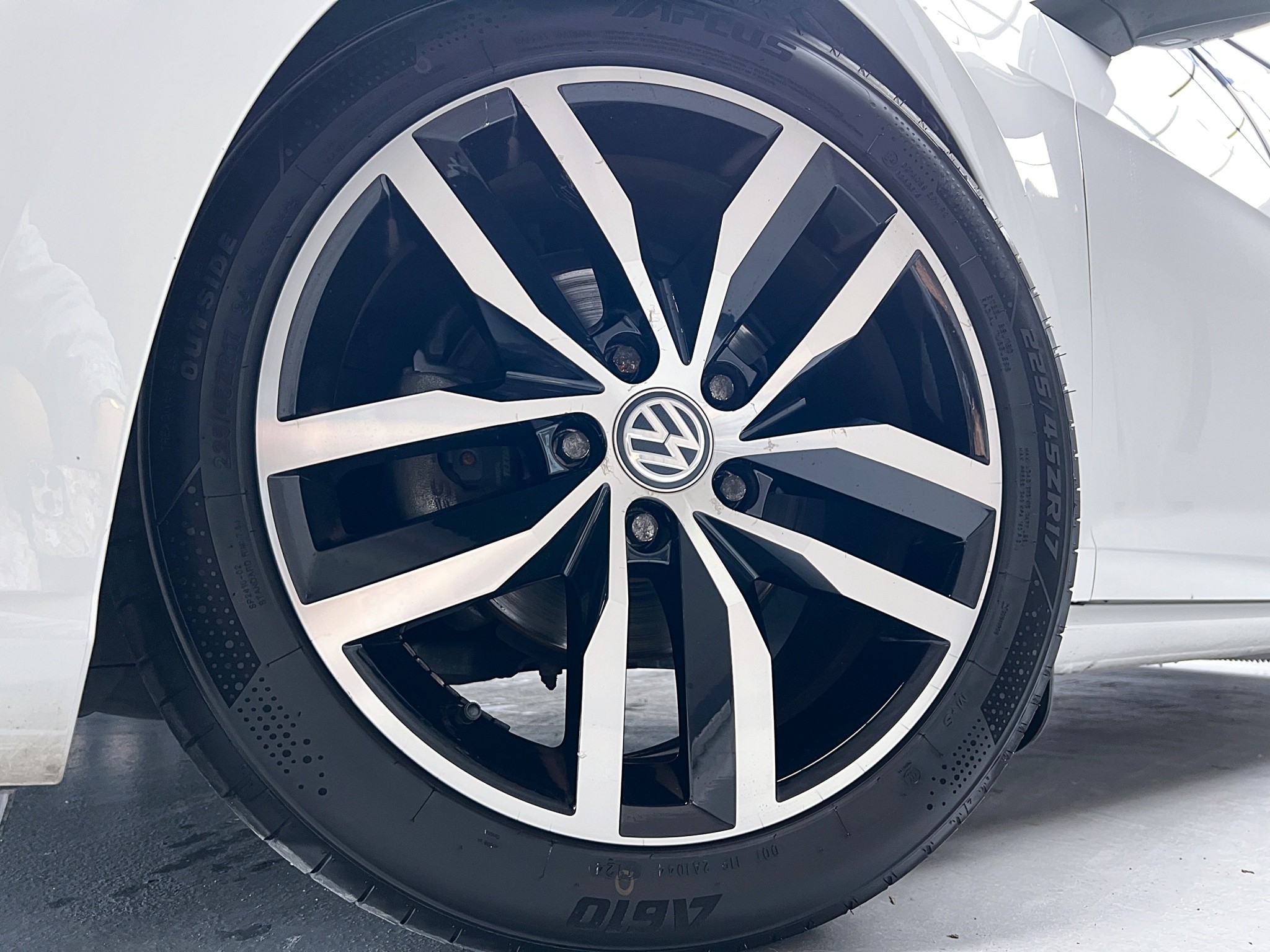 可回原廠 2018 Volkswagen Golf 230TSI Comfortline『小李經理』元禾國際車業/特價中/一鍵就到  第3張相片
