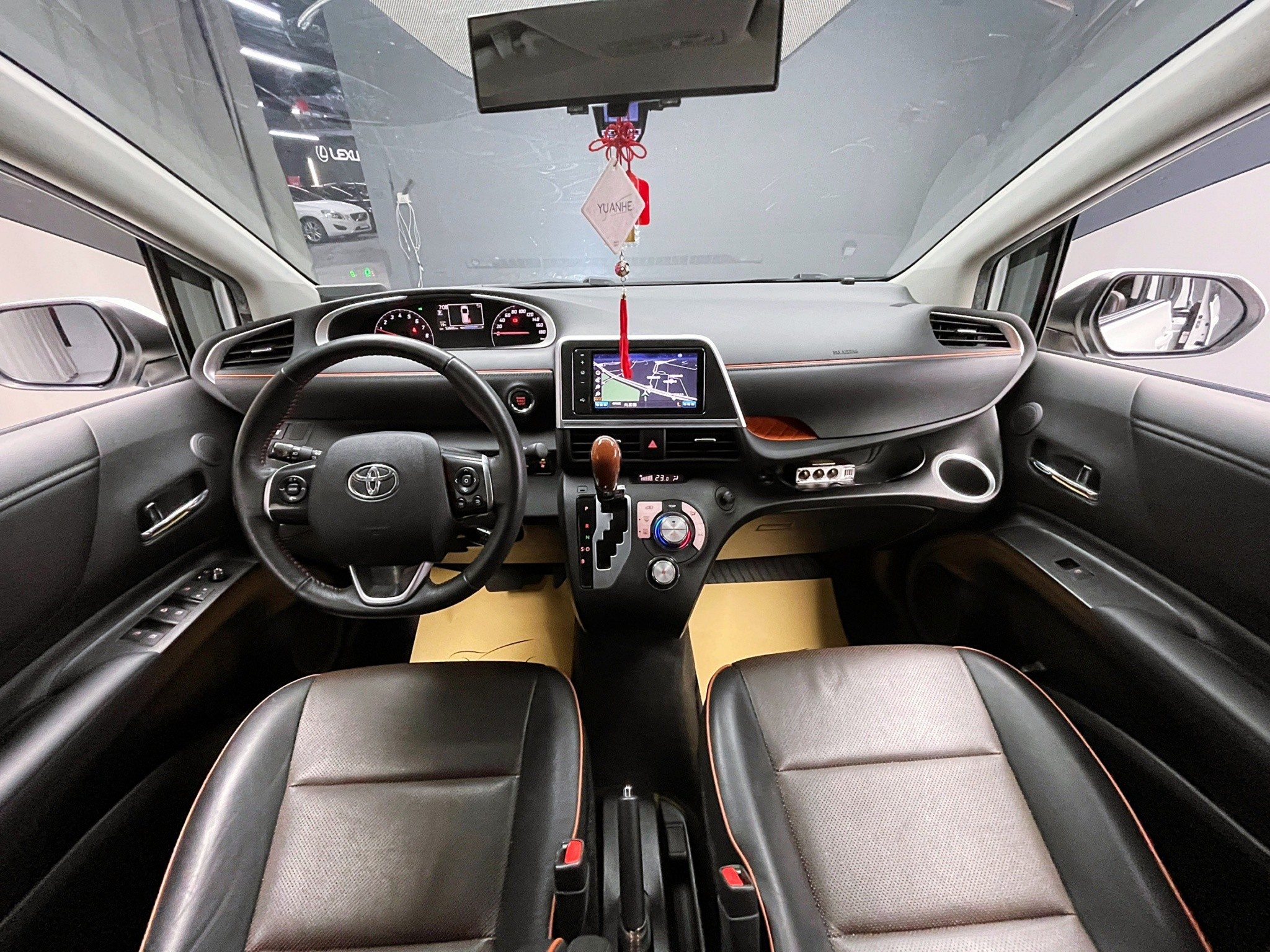可回原廠 2017 Toyota Sienta 七人座尊爵版『小李經理』元禾國際車業/特價中/一鍵就到  第6張相片