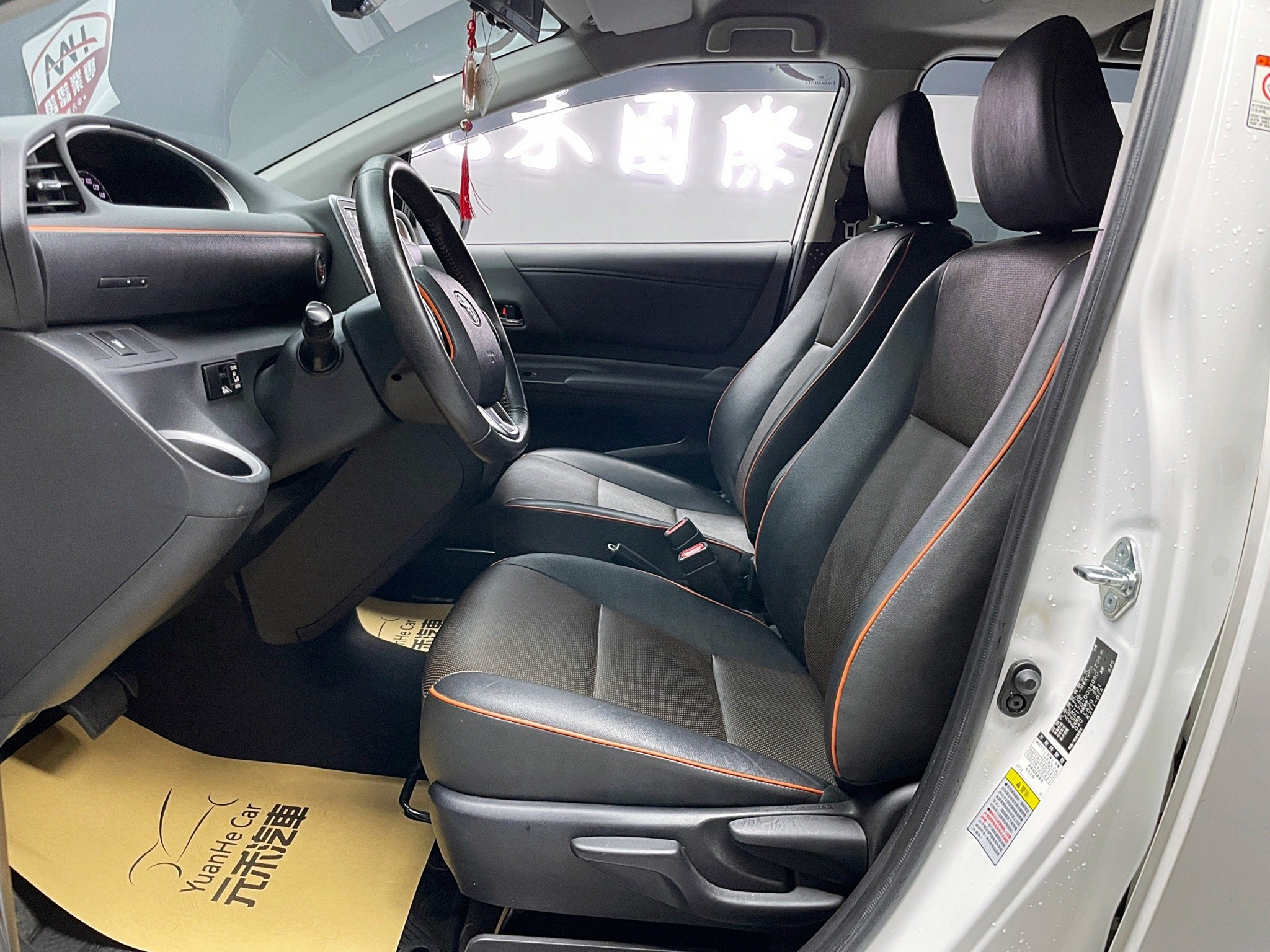 可回原廠 2017 Toyota Sienta 七人座尊爵版『小李經理』元禾國際車業/特價中/一鍵就到  第8張相片