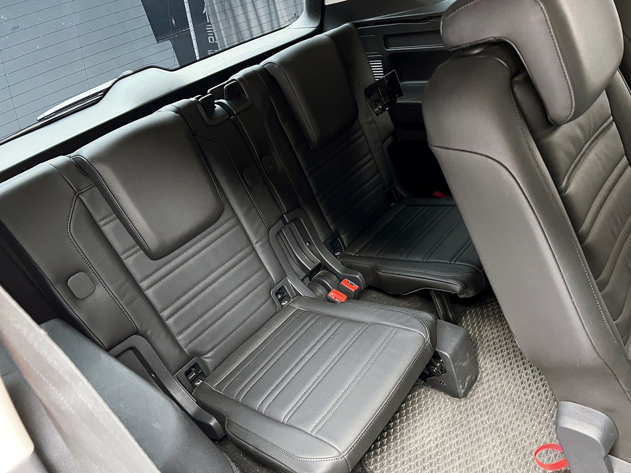 可回原廠 2021 Volkswagen Touran 280TSI Life 七人座『小李經理』元禾國際車業/特價中/一鍵就到  第3張相片