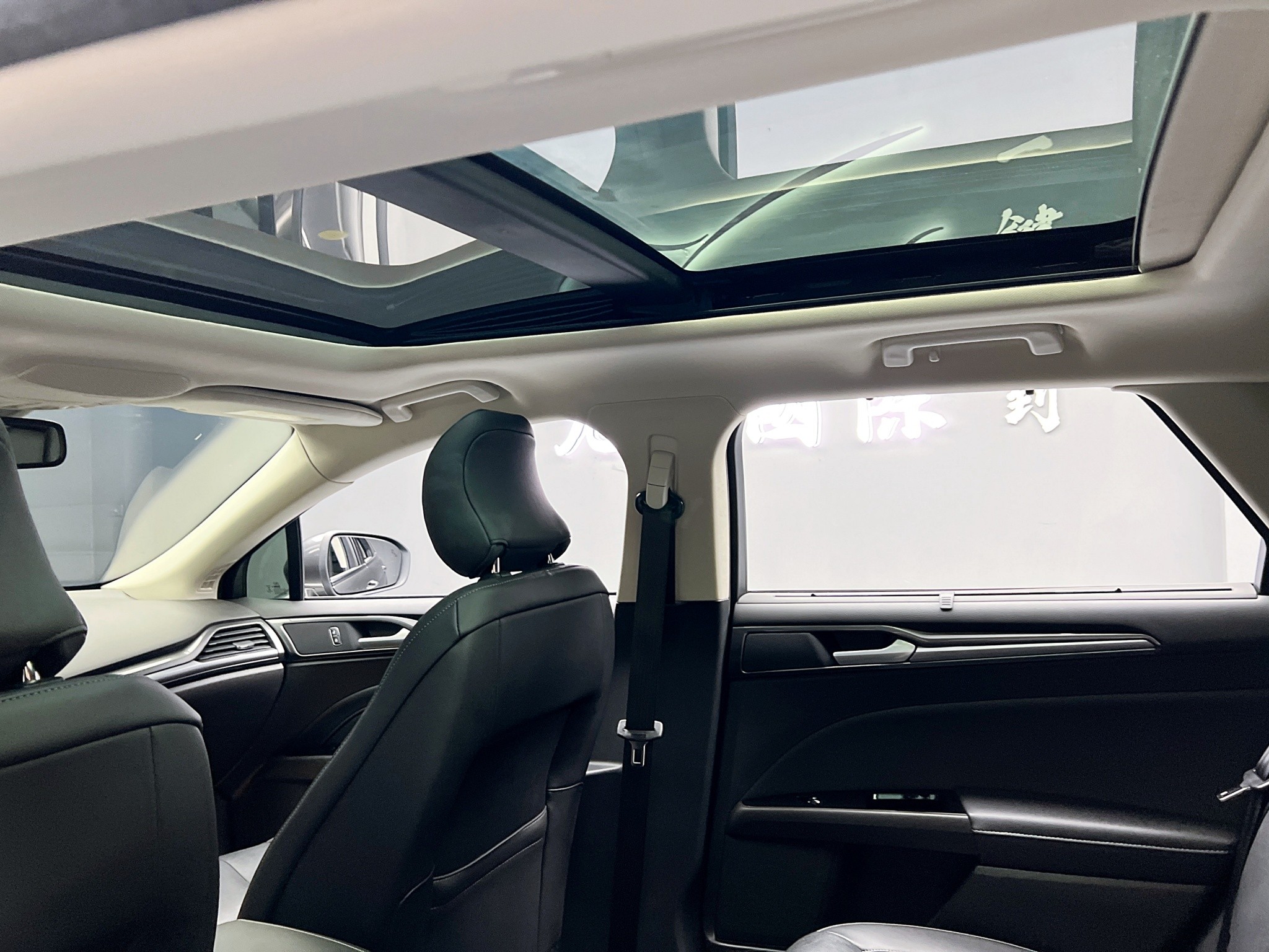 可回原廠 2020 Ford Mondeo Wagon EcoBoost 240匹跑旅車型『小李經理』元禾國際車業/特價中/一鍵就到  第3張相片