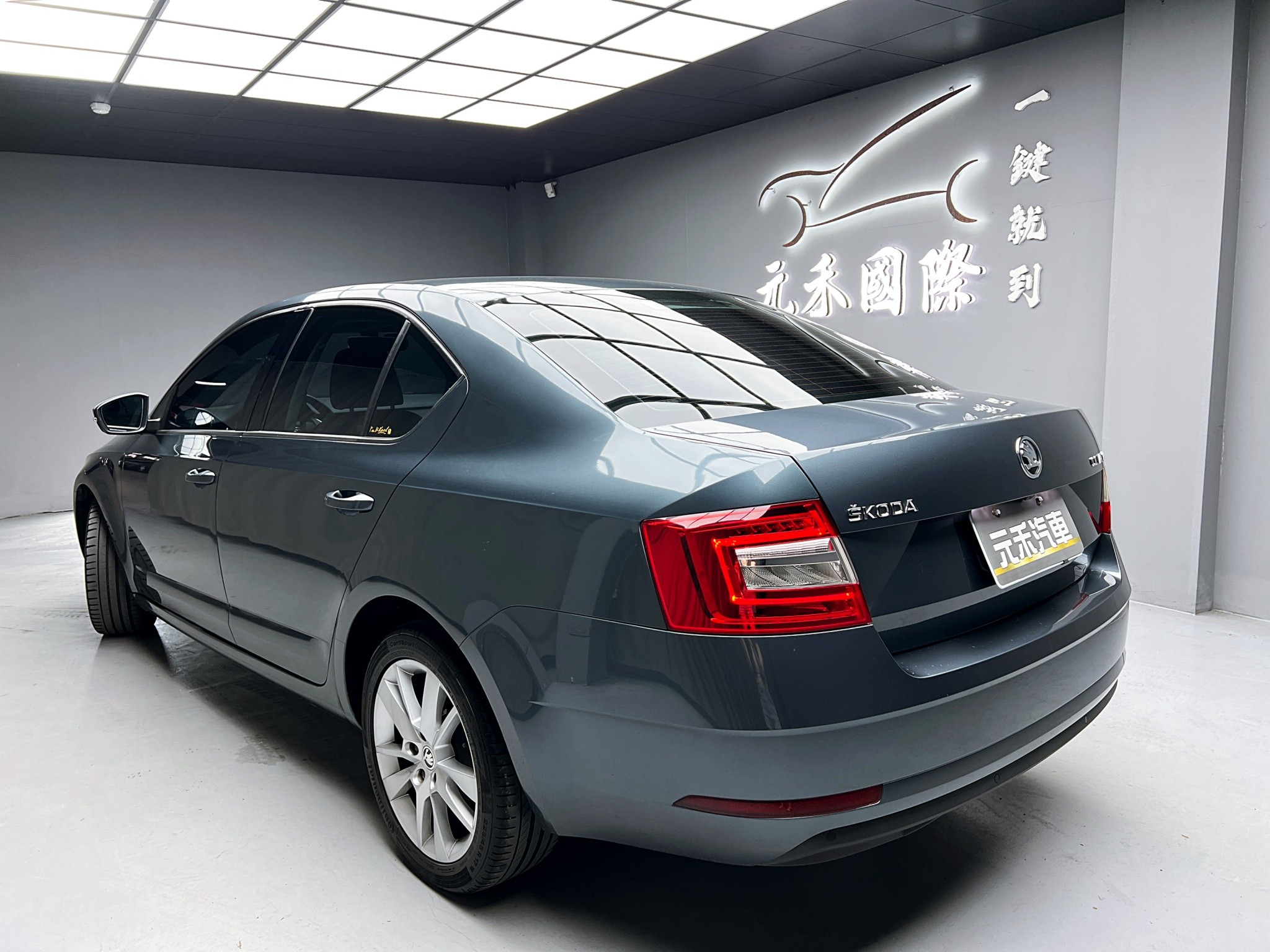 可回原廠 2017/18 Skoda Octavia TSI 菁英版『小李經理』元禾國際車業/特價中/一鍵就到  第5張相片
