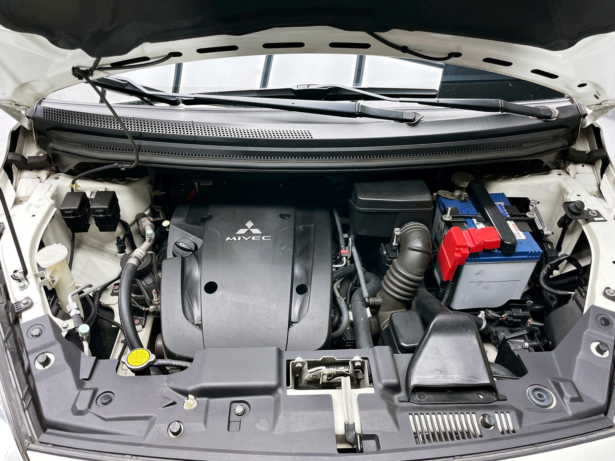 可回原廠 2015 Mitsubishi ColtPlus 豪華型『小李經理』元禾國際車業/特價中/一鍵就到  第5張相片