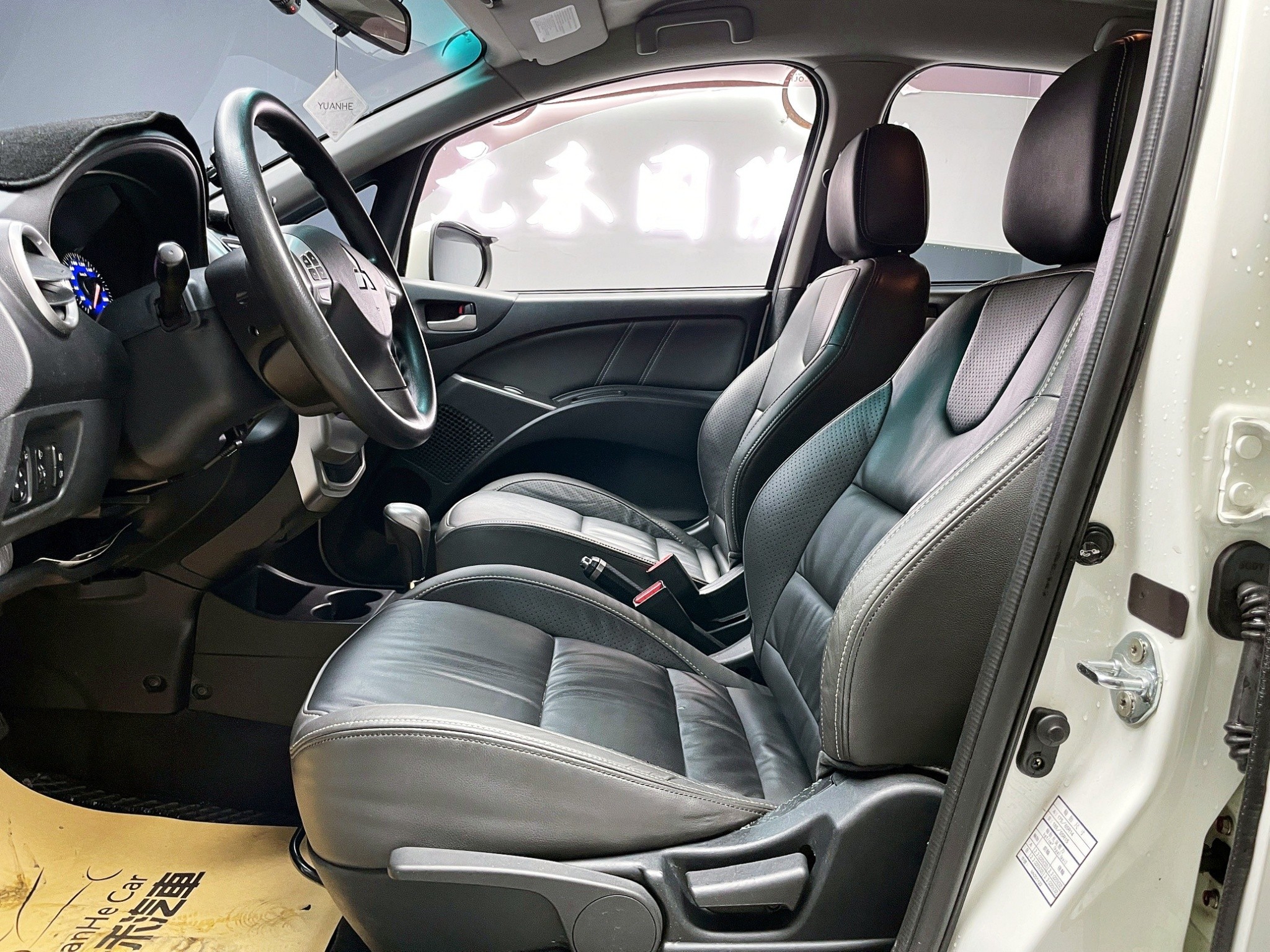 可回原廠 2015 Mitsubishi ColtPlus 豪華型『小李經理』元禾國際車業/特價中/一鍵就到  第6張相片