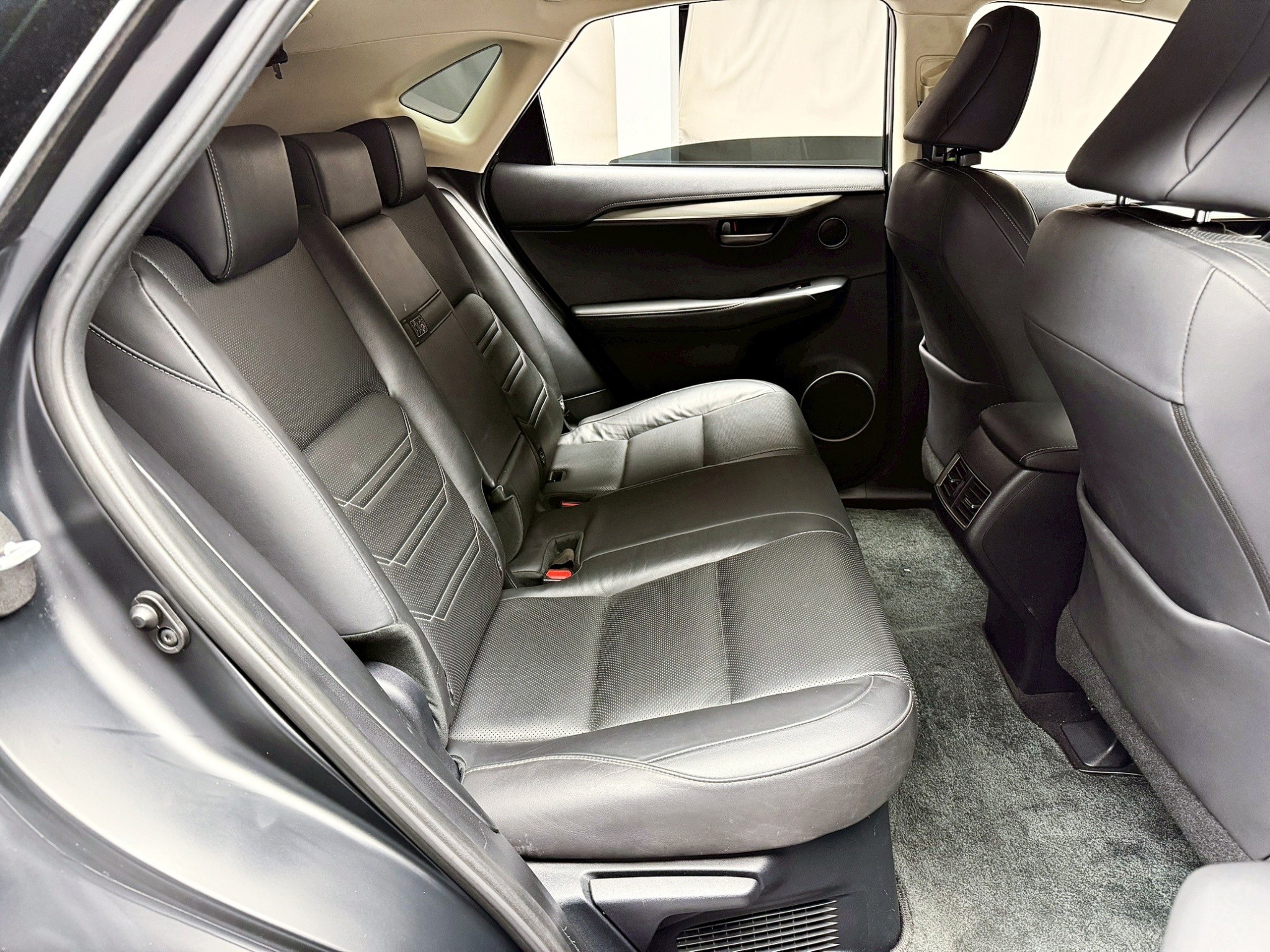 可回原廠 2015 Lexus NX300h 豪華版『小李經理』元禾國際車業/特價中/一鍵就到  第2張相片
