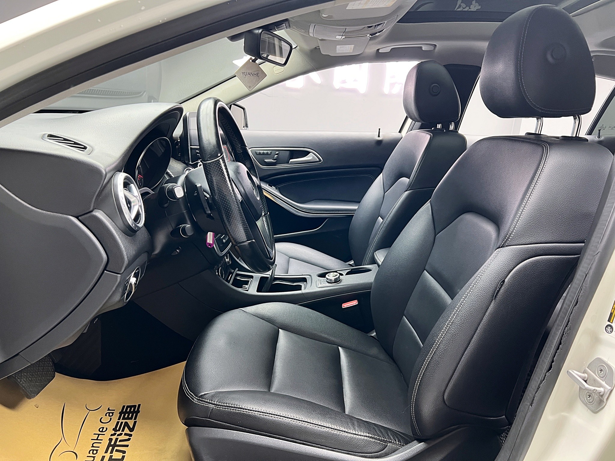 可回原廠 2014/15 Benz GLA250 4MATIC AMG X156型『小李經理』元禾國際車業/特價中/一鍵就到  第4張相片