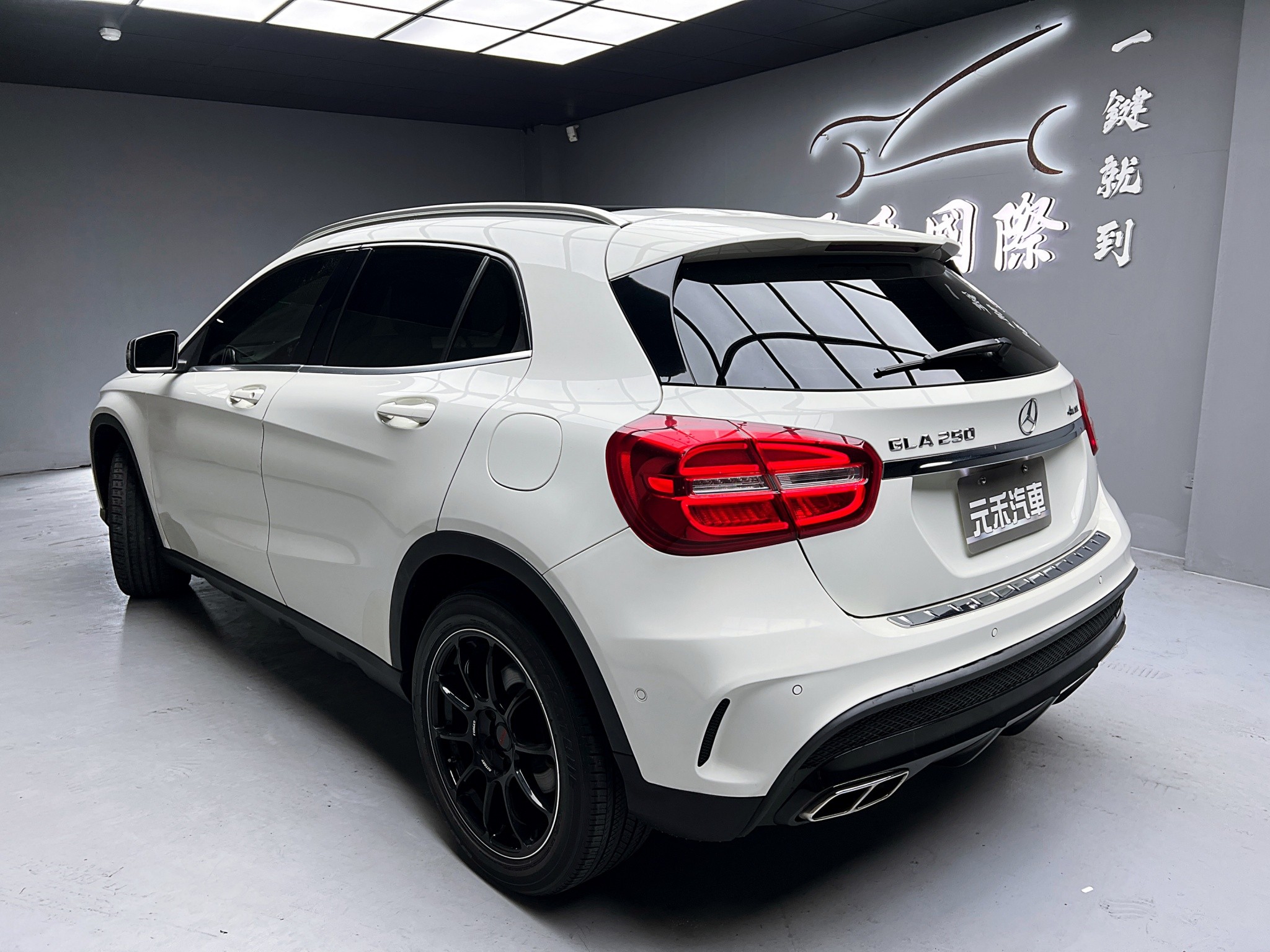可回原廠 2014/15 Benz GLA250 4MATIC AMG X156型『小李經理』元禾國際車業/特價中/一鍵就到  第5張相片