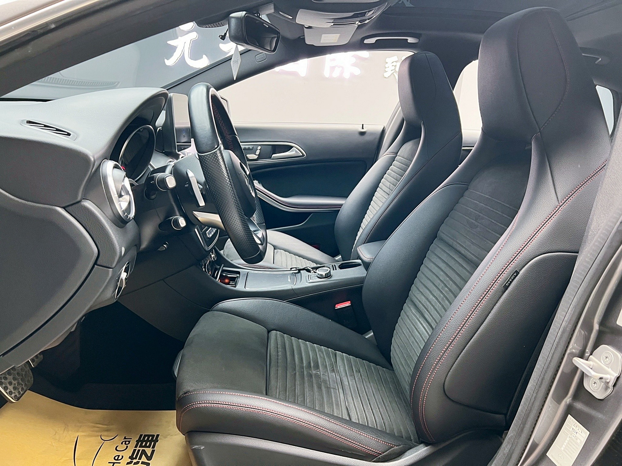 可回原廠 2017 Benz CLA250 Shooting Brake『小李經理』元禾國際車業/特價中/一鍵就到  第8張相片