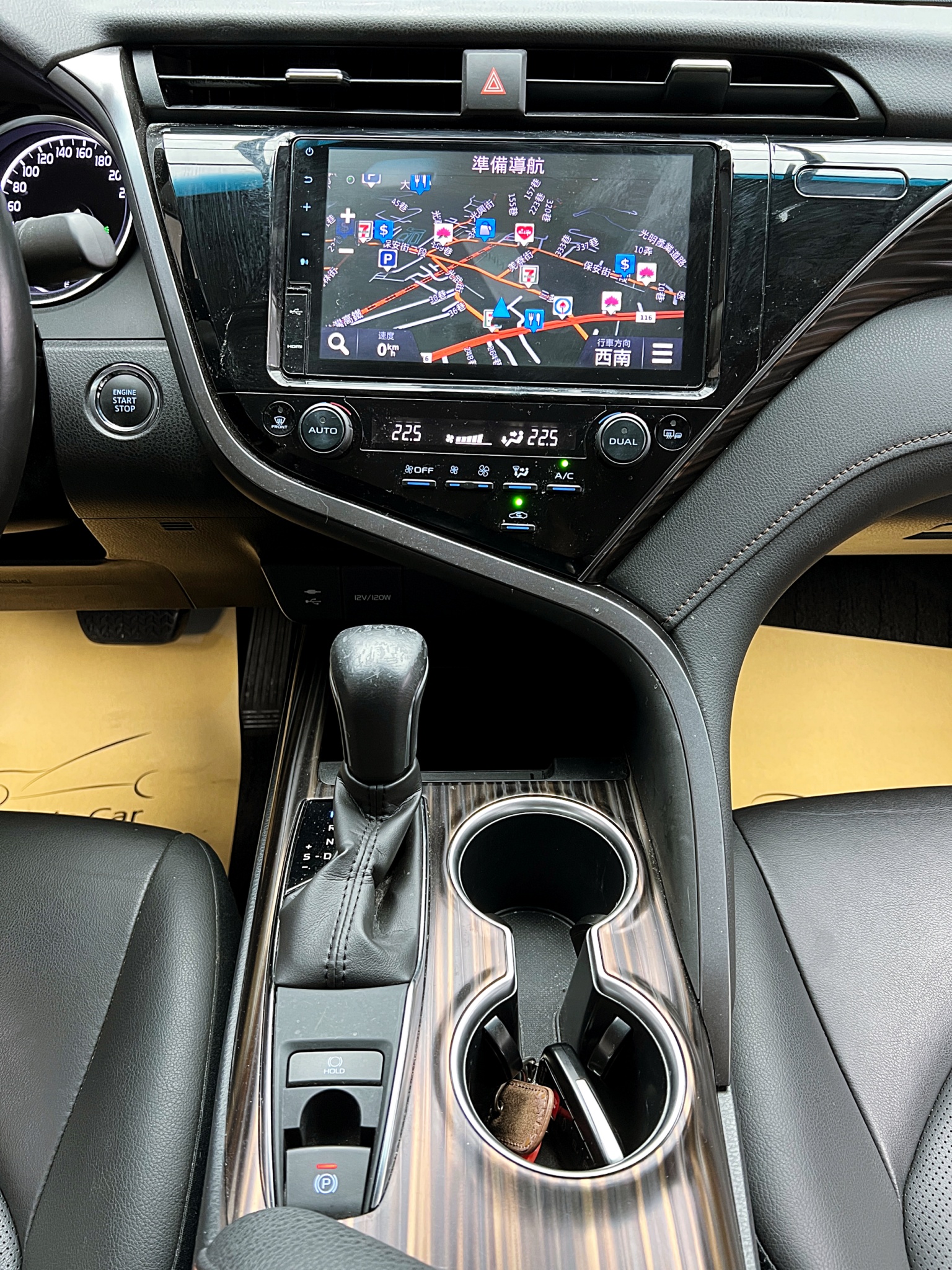 可回原廠 2020 Toyota Camry 豪華版『小李經理』元禾國際車業/特價中/一鍵就到  第10張相片