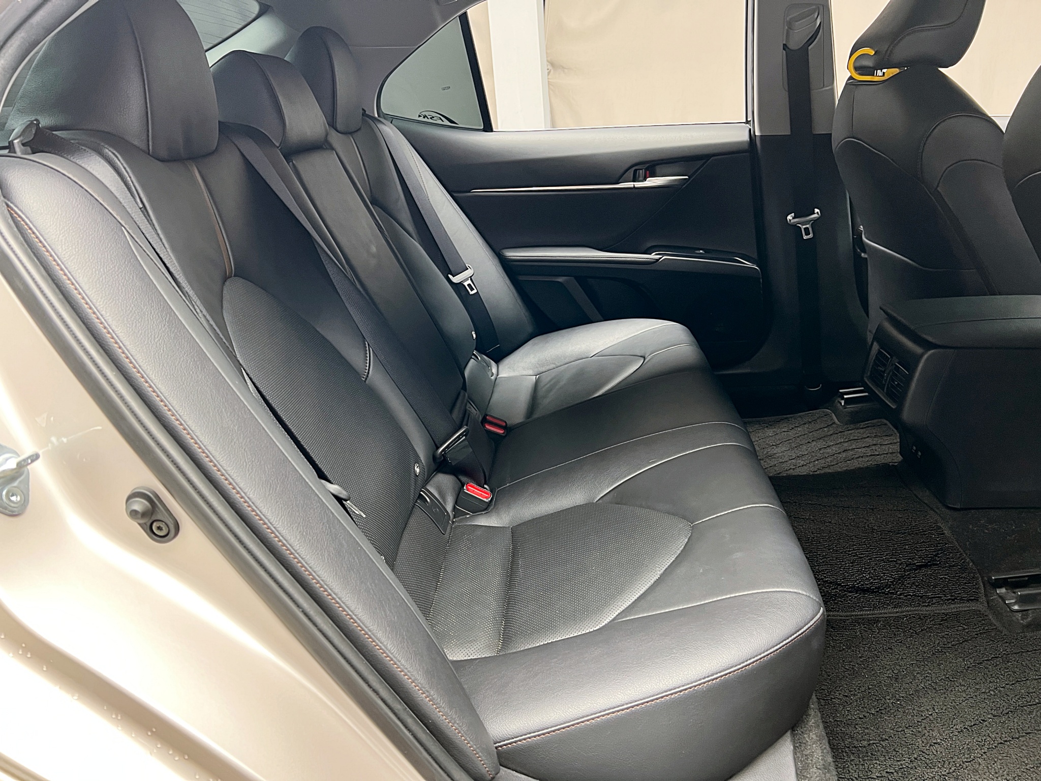 可回原廠 2020 Toyota Camry 豪華版『小李經理』元禾國際車業/特價中/一鍵就到  第14張相片