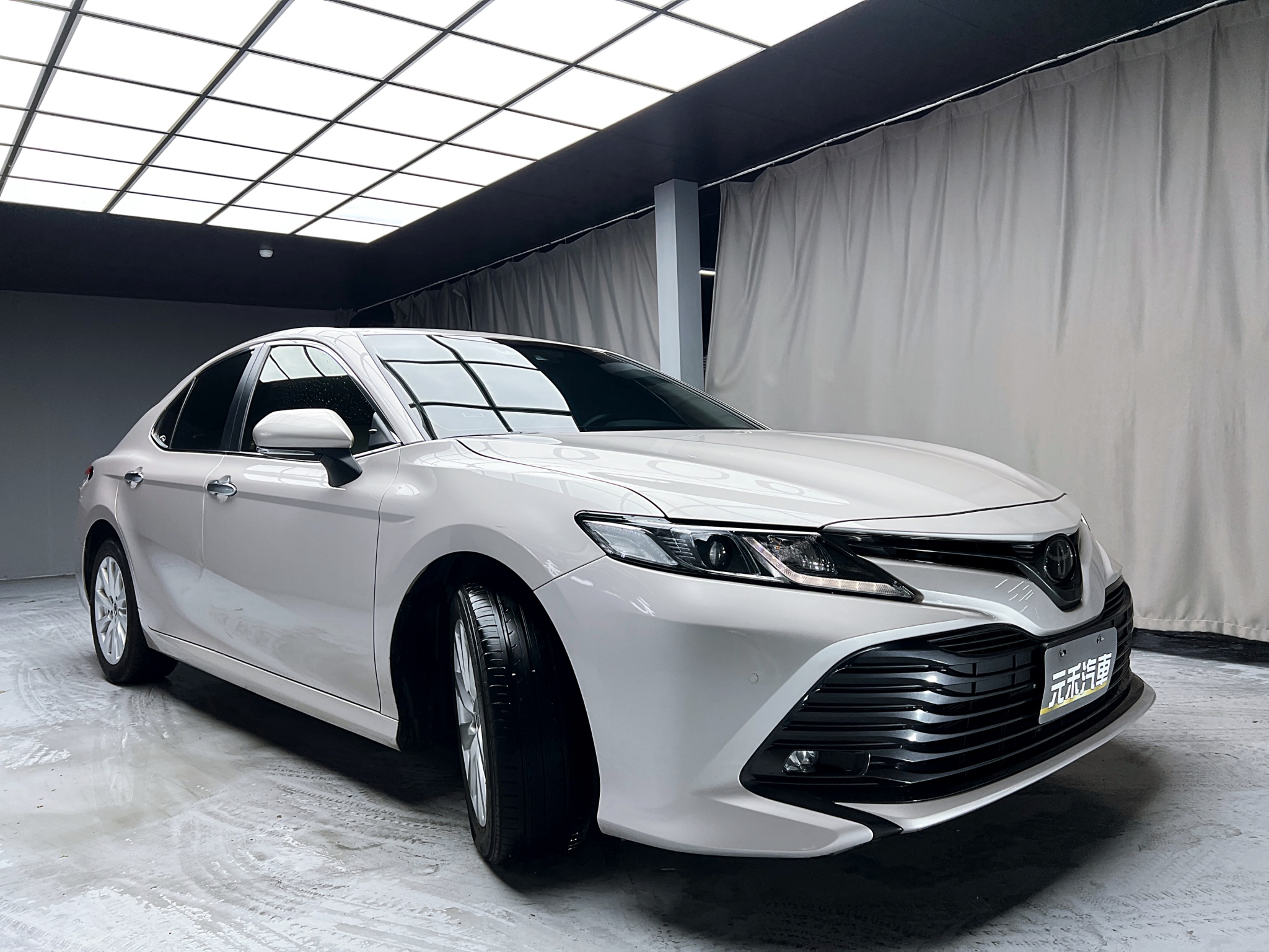 可回原廠 2020 Toyota Camry 豪華版『小李經理』元禾國際車業/特價中/一鍵就到  第20張相片