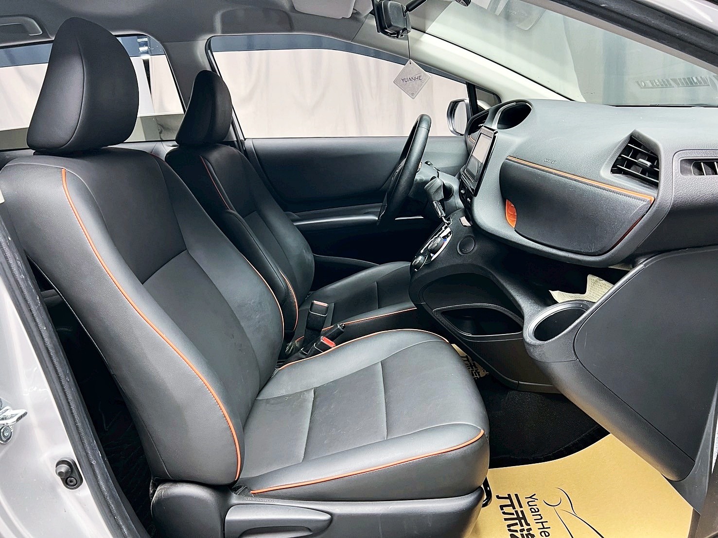 可回原廠 2020 Toyota Sienta 五人座豪華版『小李經理』元禾國際車業/特價中/一鍵就到  第12張相片