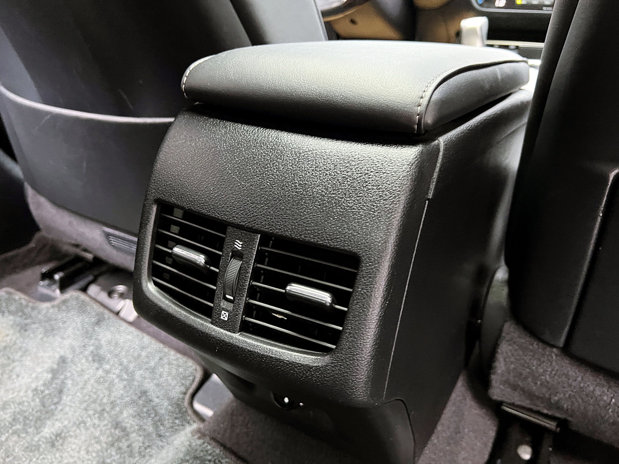 可回原廠 2016/17 Lexus ES200 頂級版『小李經理』元禾國際車業/特價中/一鍵就到  第13張相片